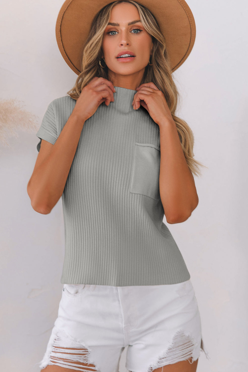 Patch Pocket Ribbed Knit Short Sleeve Sweater | Gray