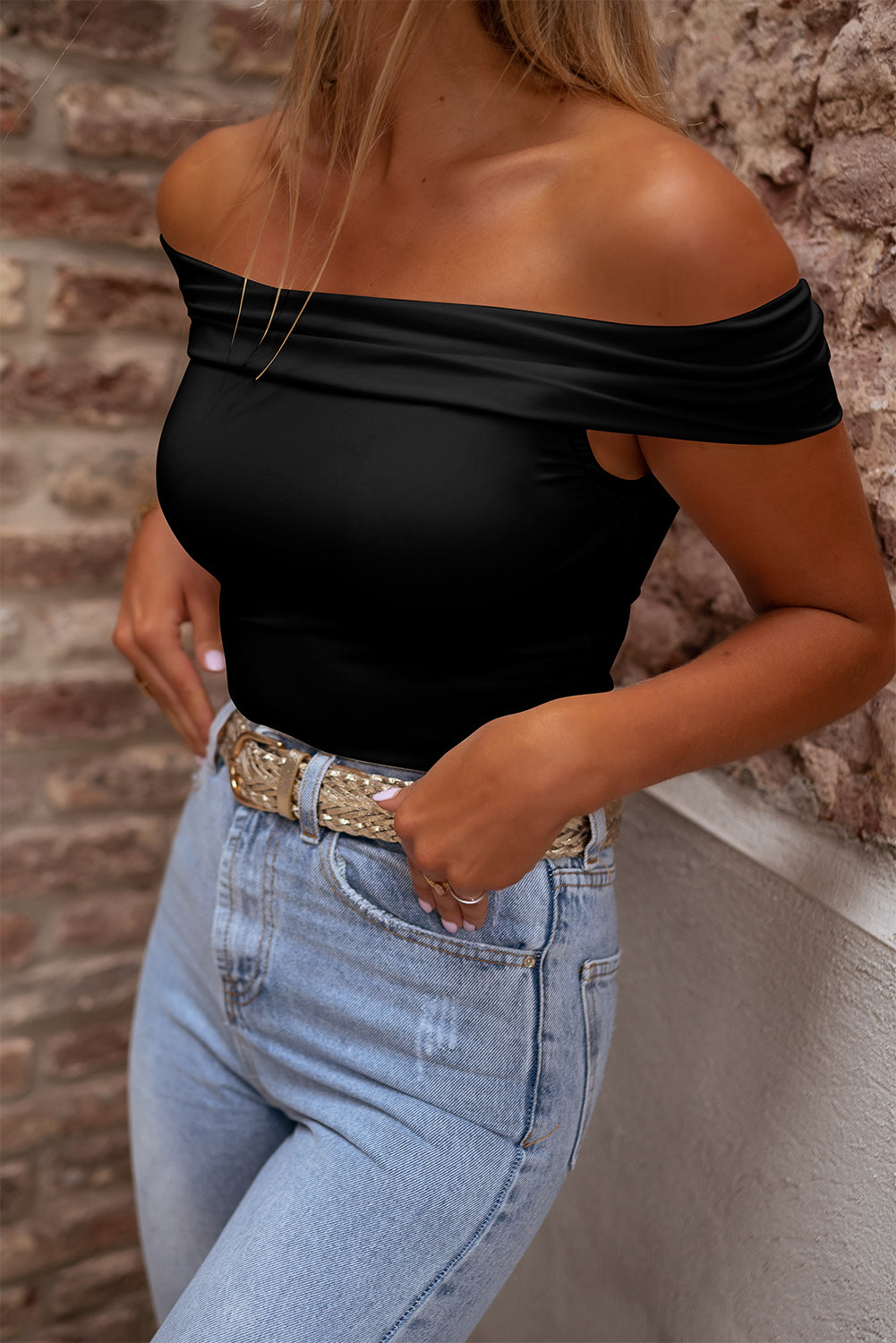 Folded Off Shoulder Slim Top | Black