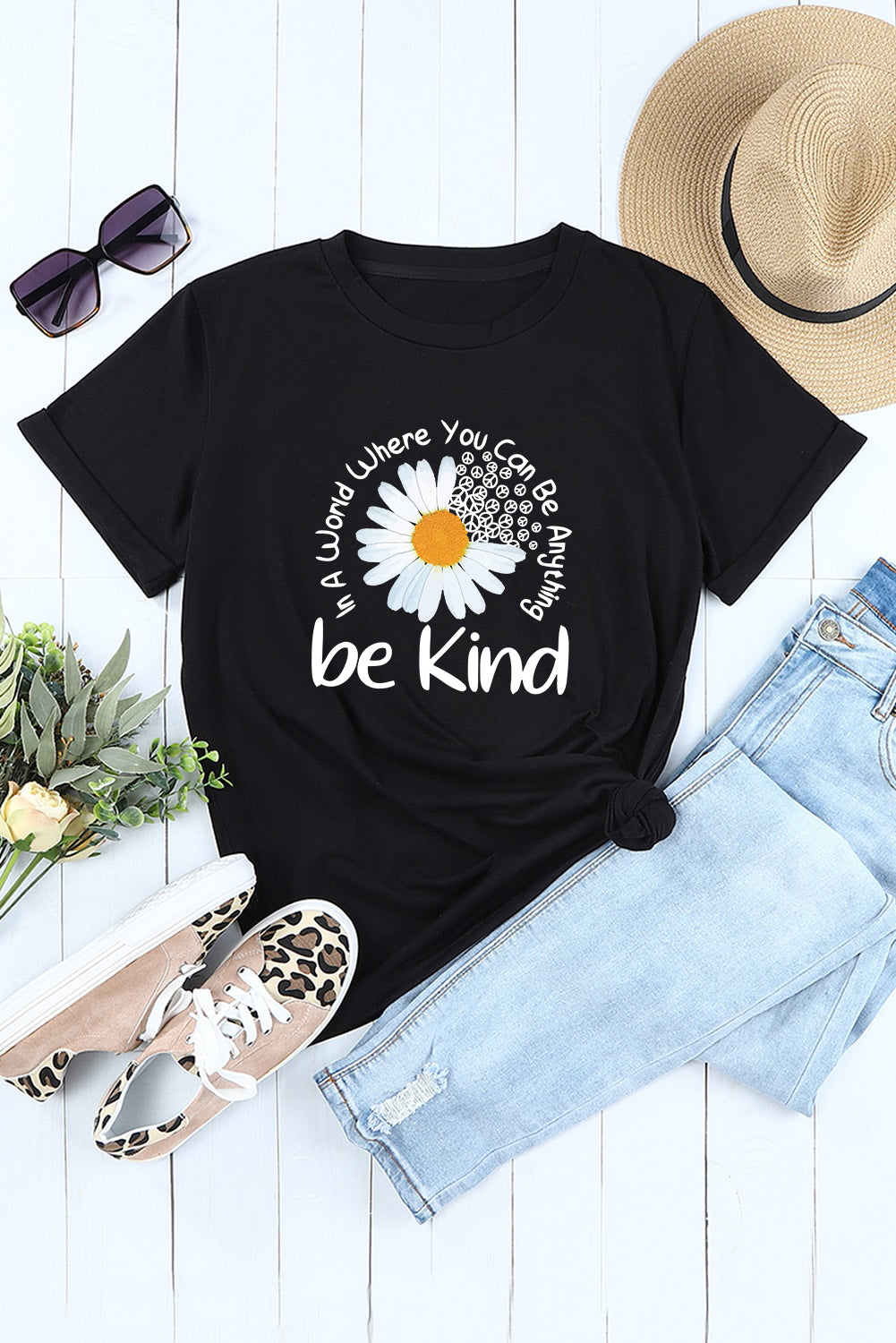 Be Kind Daisy Slogan Print Crewneck Casual Tee | Black