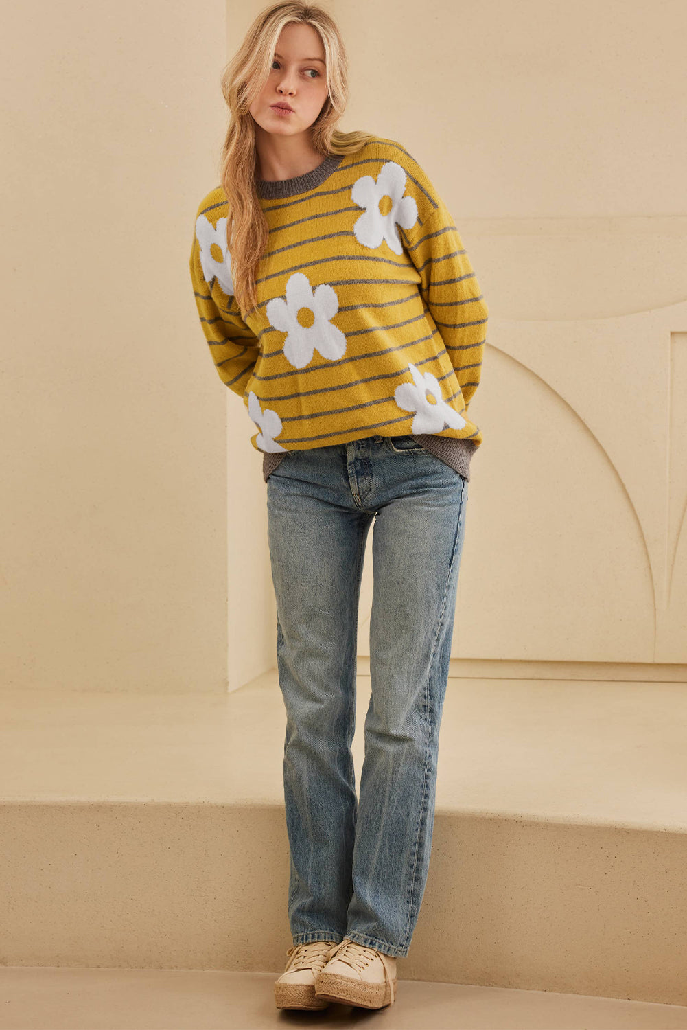 Daisy Floral Knitted Round Neck Sweater | Yellow Stripe