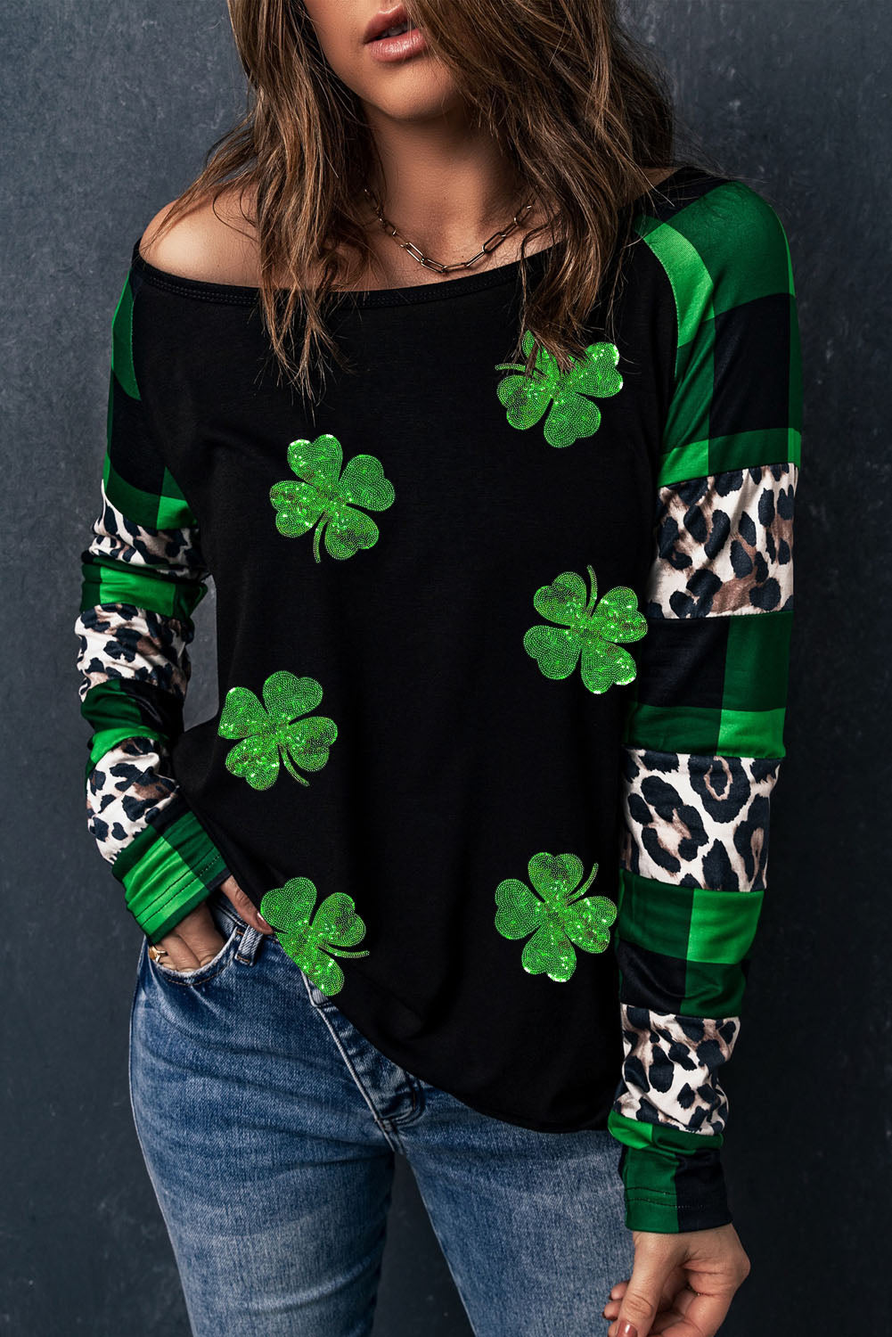 Green Sequin Clover Patch Graphic Plaid&Leopard Sleeve Top