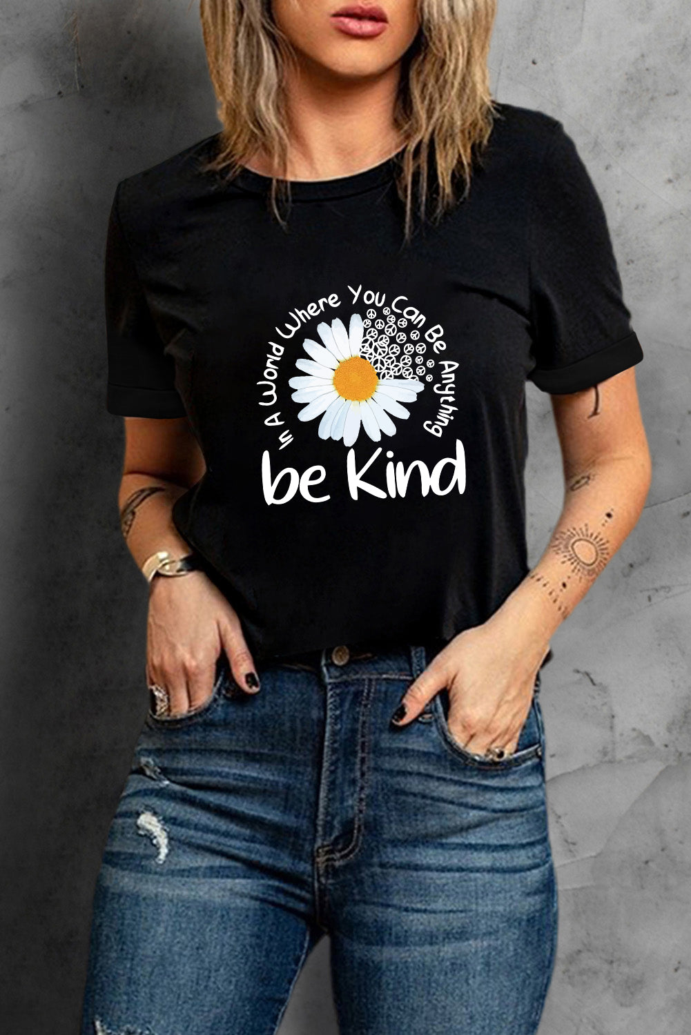 Be Kind Daisy Slogan Print Crewneck Casual Tee | Black