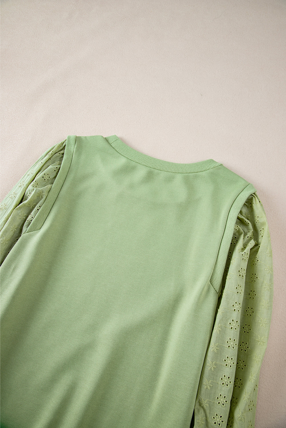 Solid Patchwork Sleeve Round Neck Sweatshirt | Mist Green