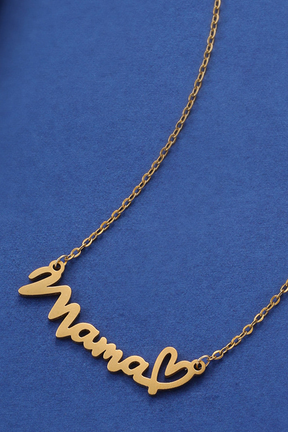 Mama Heart Pendant Chain Necklace | Gold