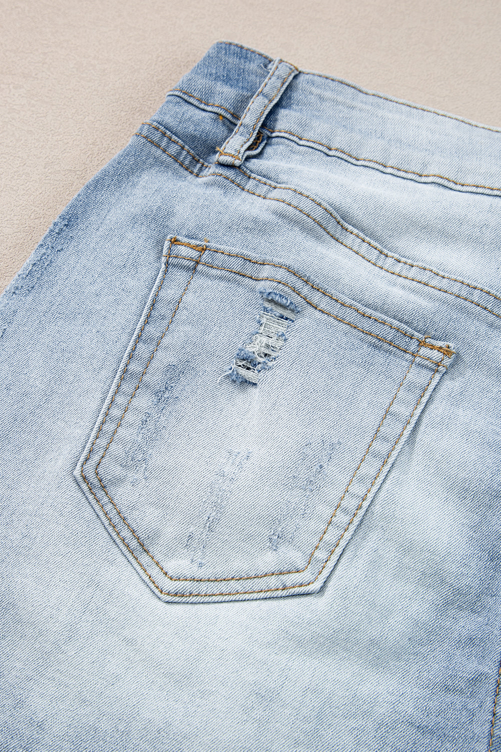 Vintage Washed Raw Edge Jean Shorts | Light Blue