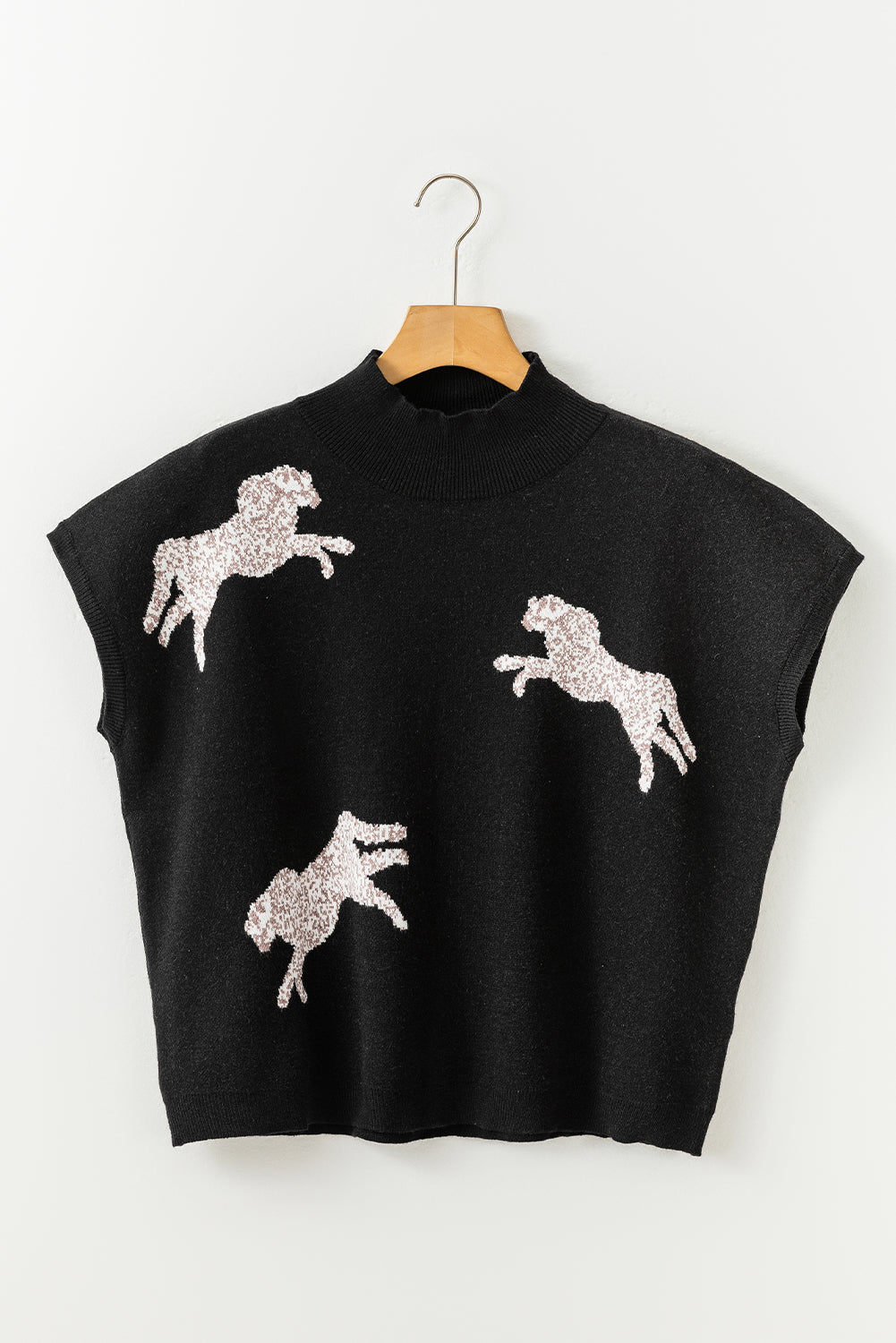 Lively Cheetah Pattern High Neck Short Sleeve Sweater | Black