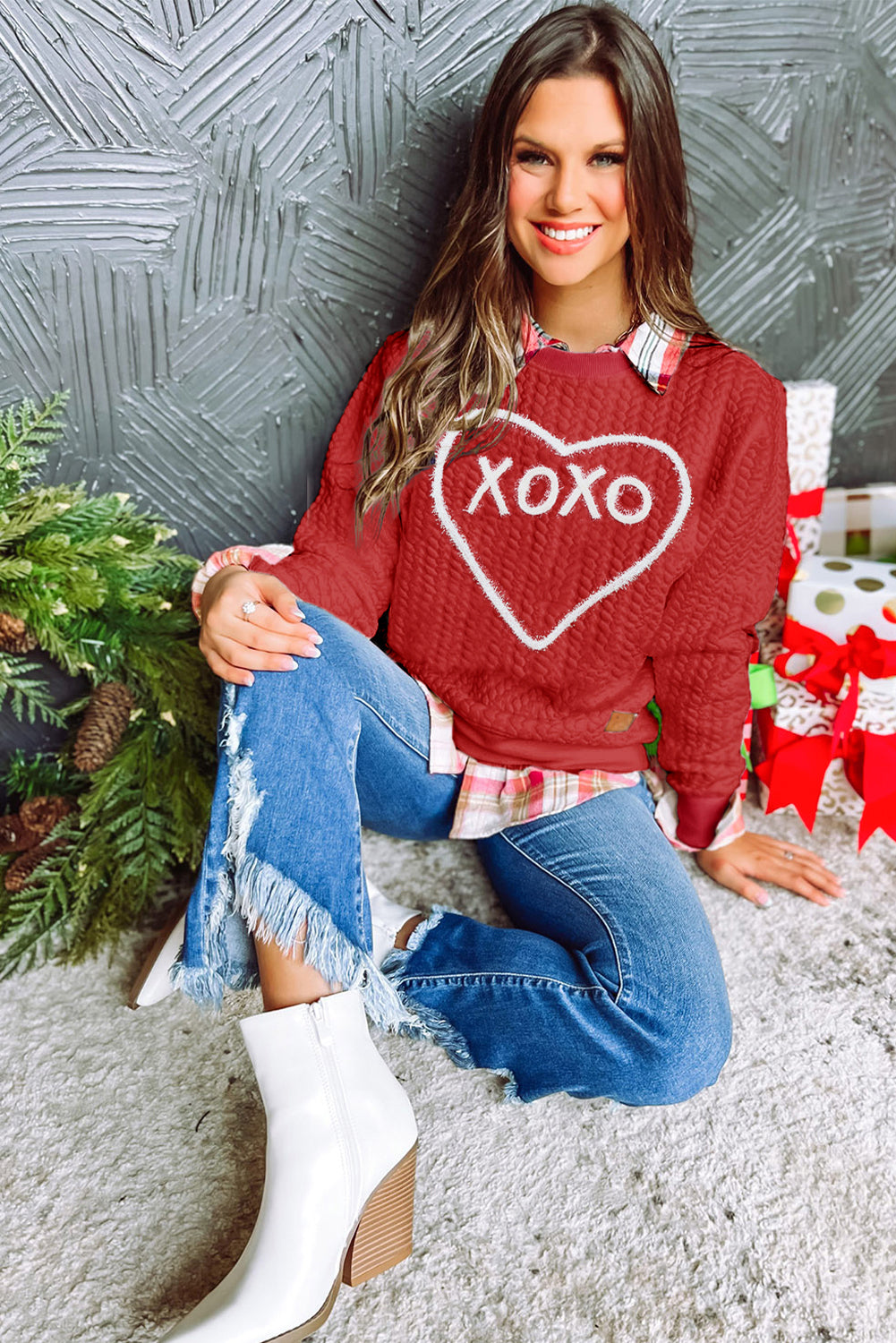 Heart Xoxo Chenille Embroidered Textured Sweatshirt | Racing Red