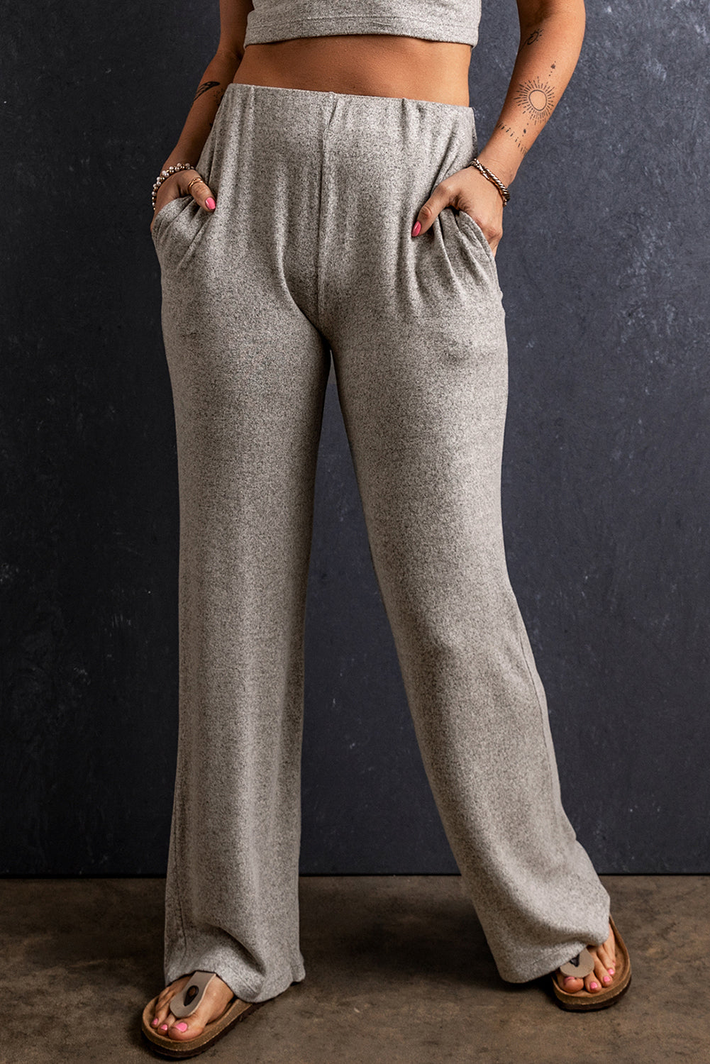 Elastic Waist Pocketed Loose Straight Pants | Light Grey