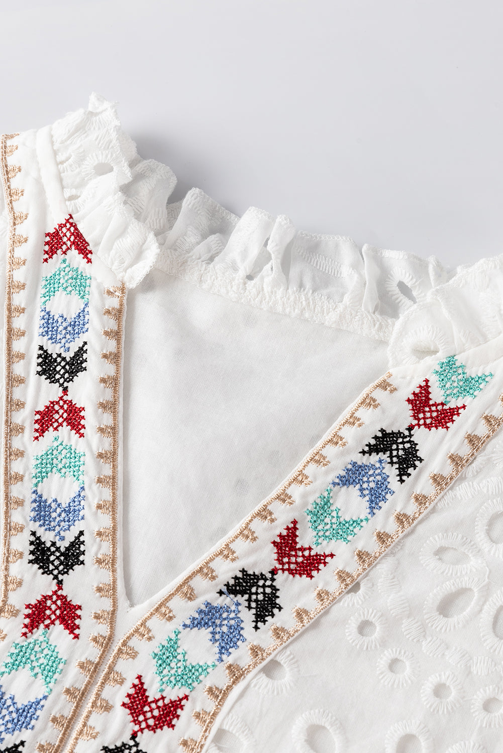 Geometric Embroidery Hollow Out Blouse | White