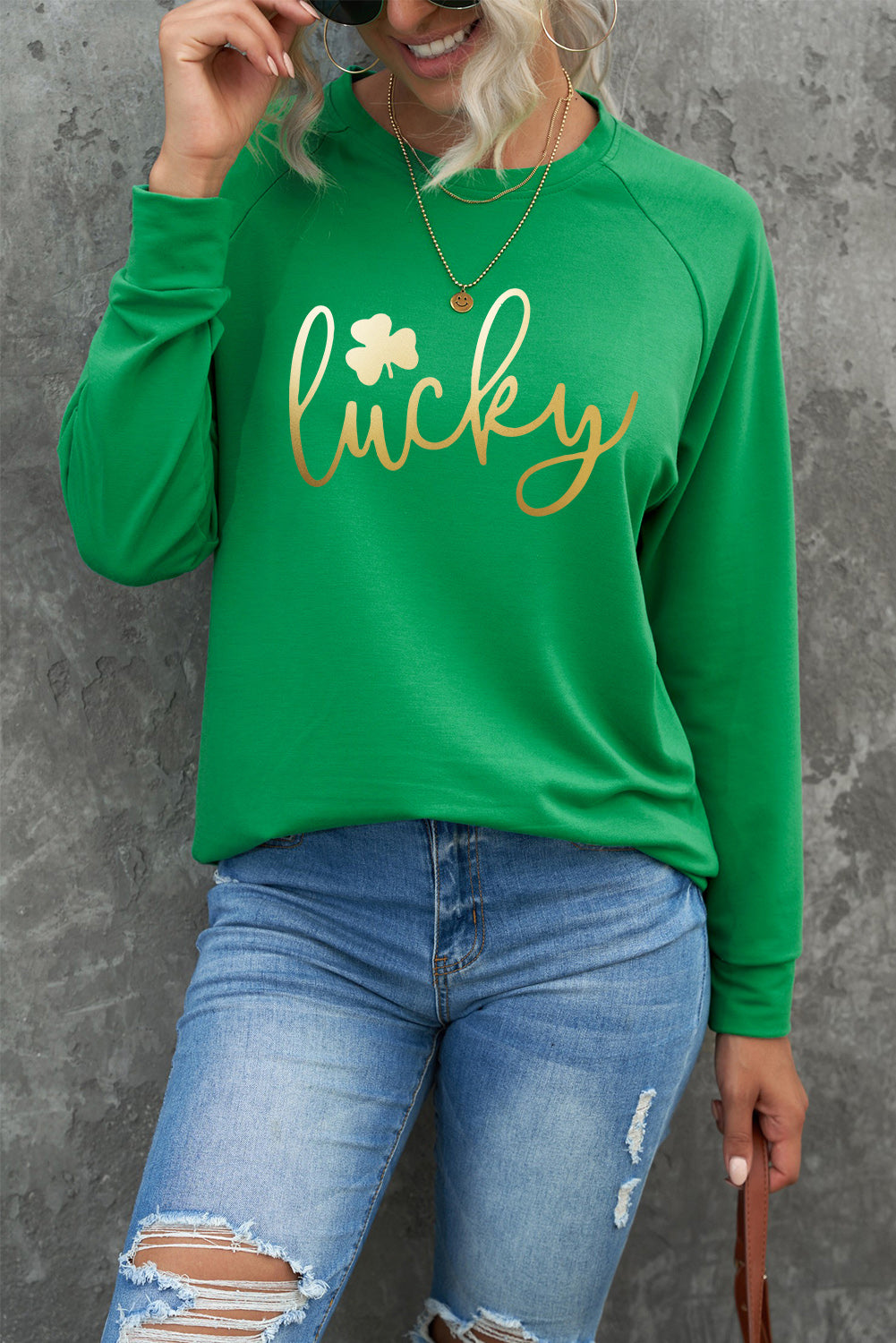 Lucky Glitter Graphic Raglan Sleeve Pullover Sweatshirt | Green