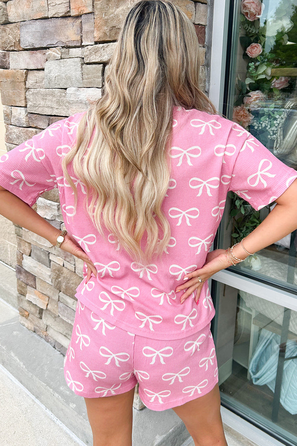 Waffle Knit Bowknot Printed V Neck T Shirt And Shorts Set | Pink