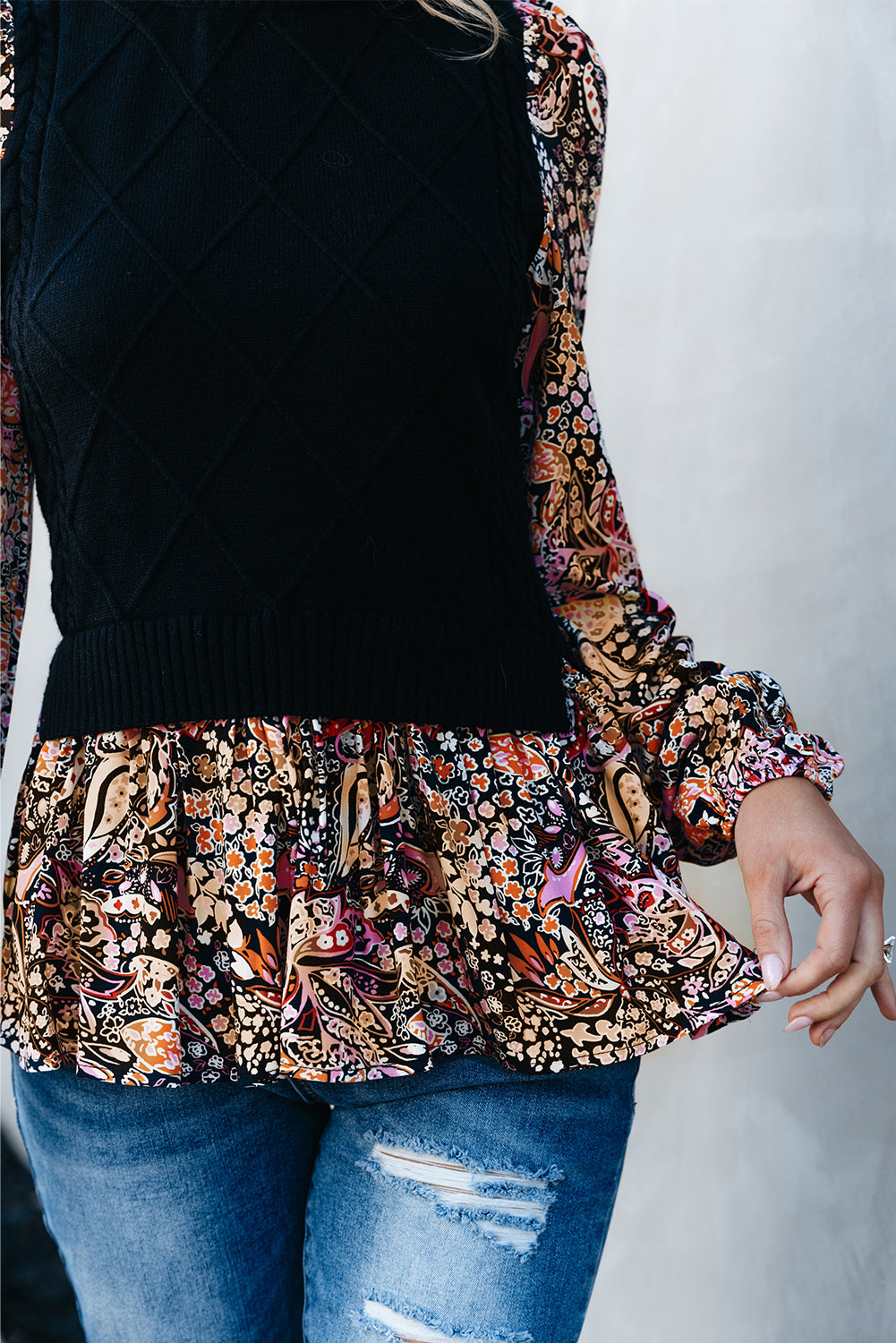 Contrast Floral Sleeve Peplum Sweater | Black