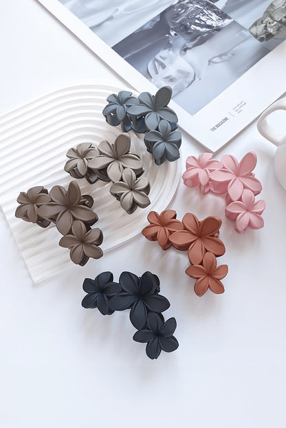 3D Flower Plastic Resin Hair Claw | Parchment