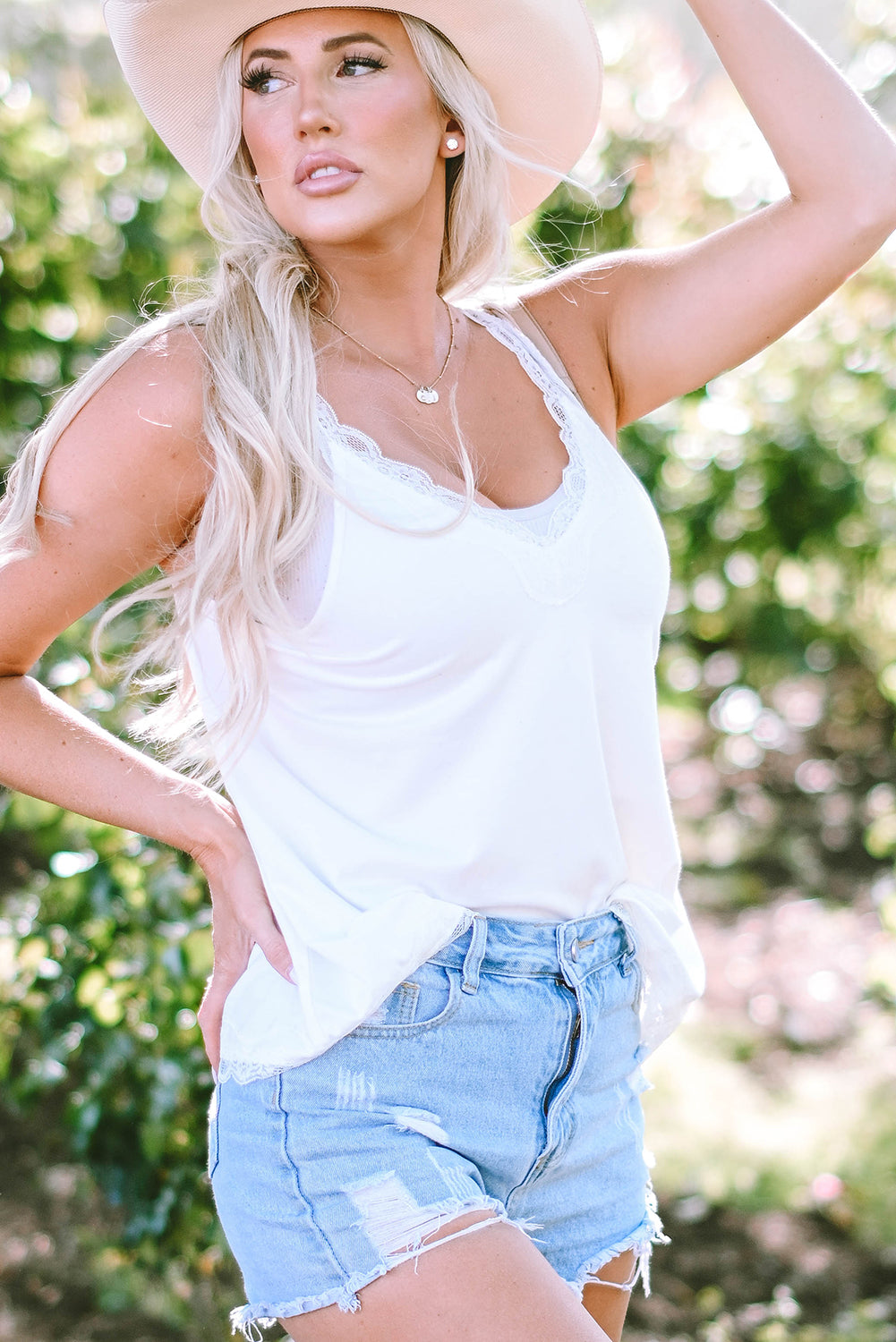 Delicate Lace Trim Flared Tank Top | White