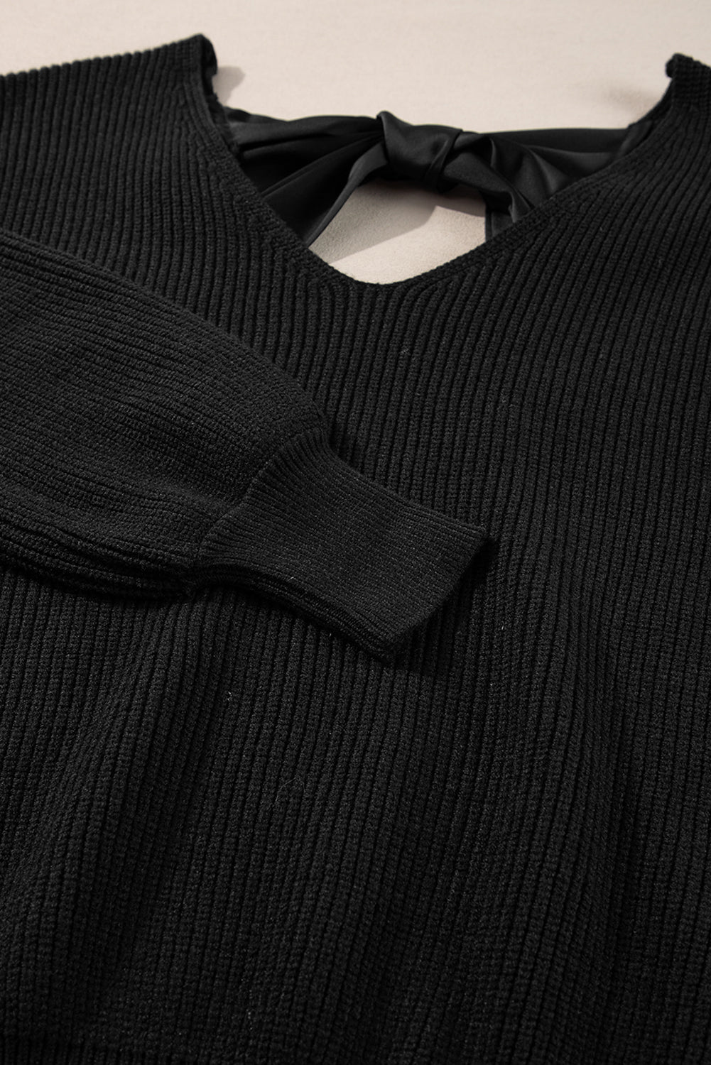 Lantern Sleeve V Neck Knot Back Sweater | Black