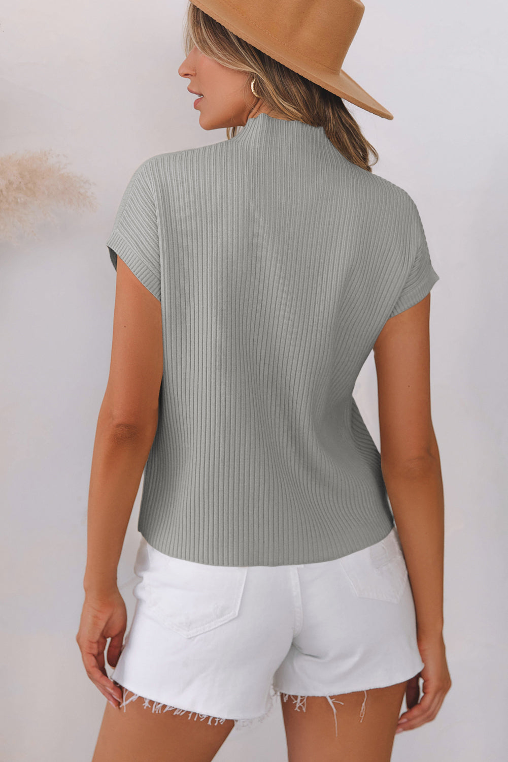 Patch Pocket Ribbed Knit Short Sleeve Sweater | Gray