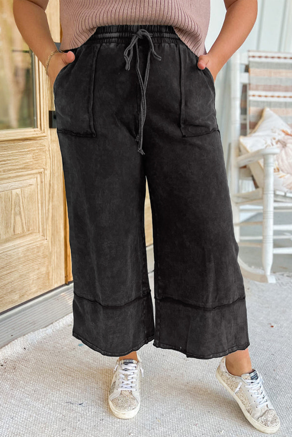 Plus Mineral Wash Exposed Seam Wide Leg Cropped Pants | Black