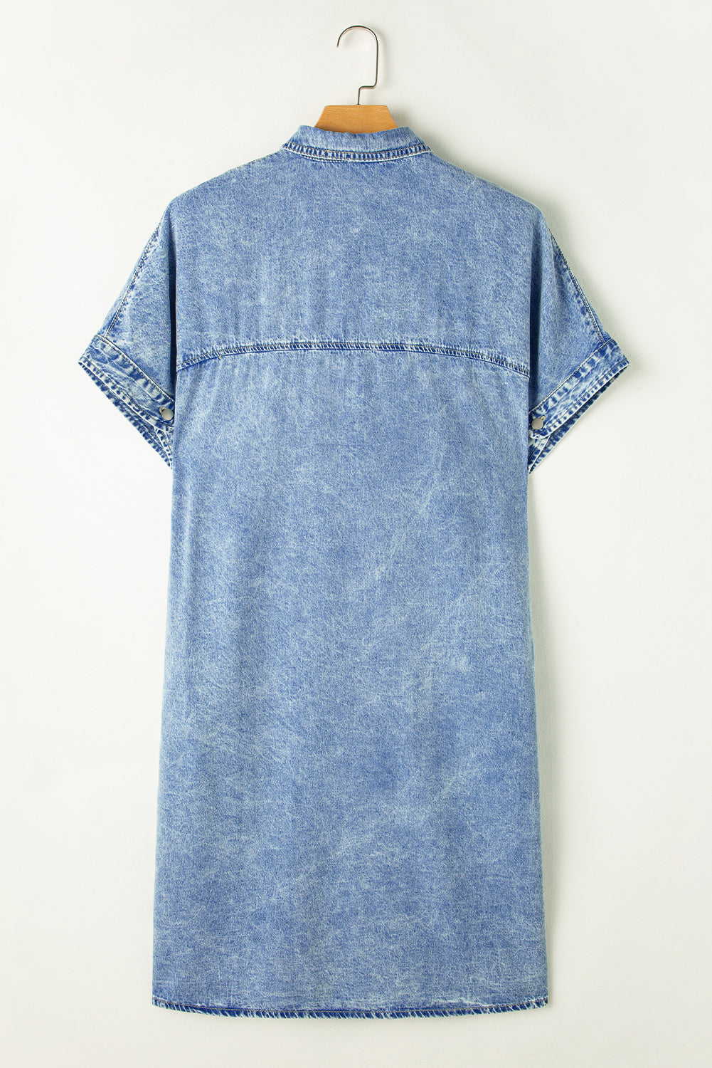 Loose Medium Wash Short Sleeve Shirt Chambray Dress | Light Blue