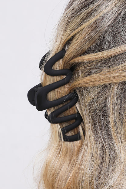 Wave Shape Resin Large Hair Claw Clip | Black