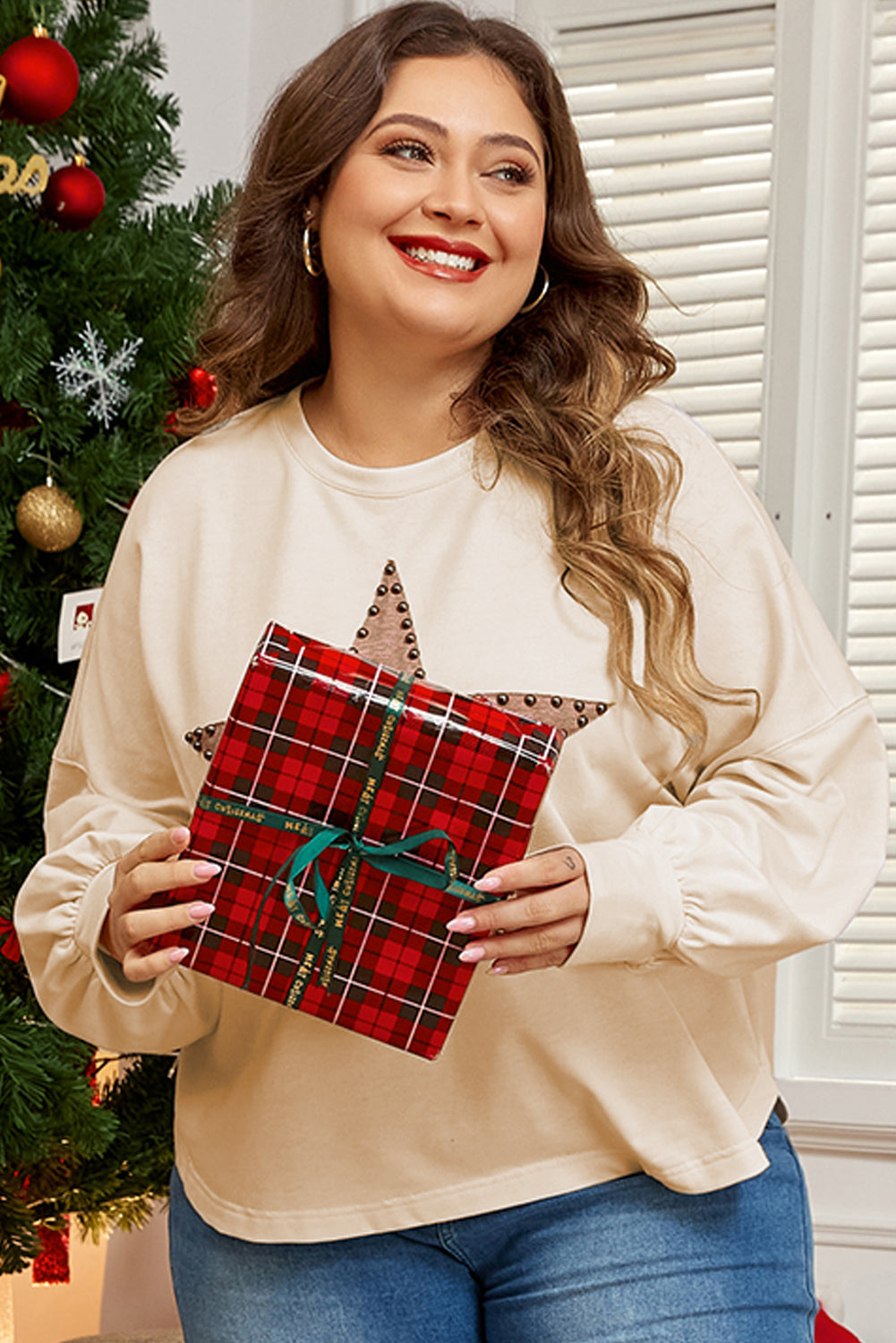 Star Shape Studded Crew Neck Plus Size T Shirt | Beige