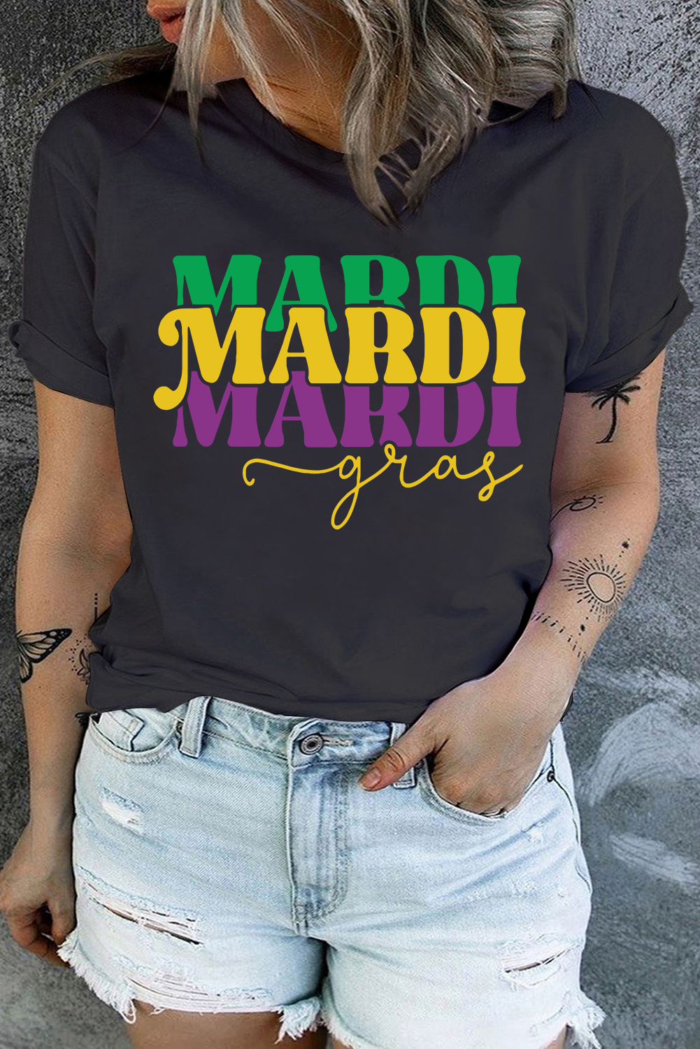 Black MARDI Gras Print Crewneck Plus Size T Shirt