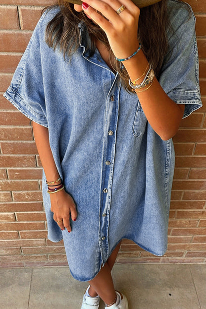 Loose Medium Wash Short Sleeve Shirt Chambray Dress | Light Blue