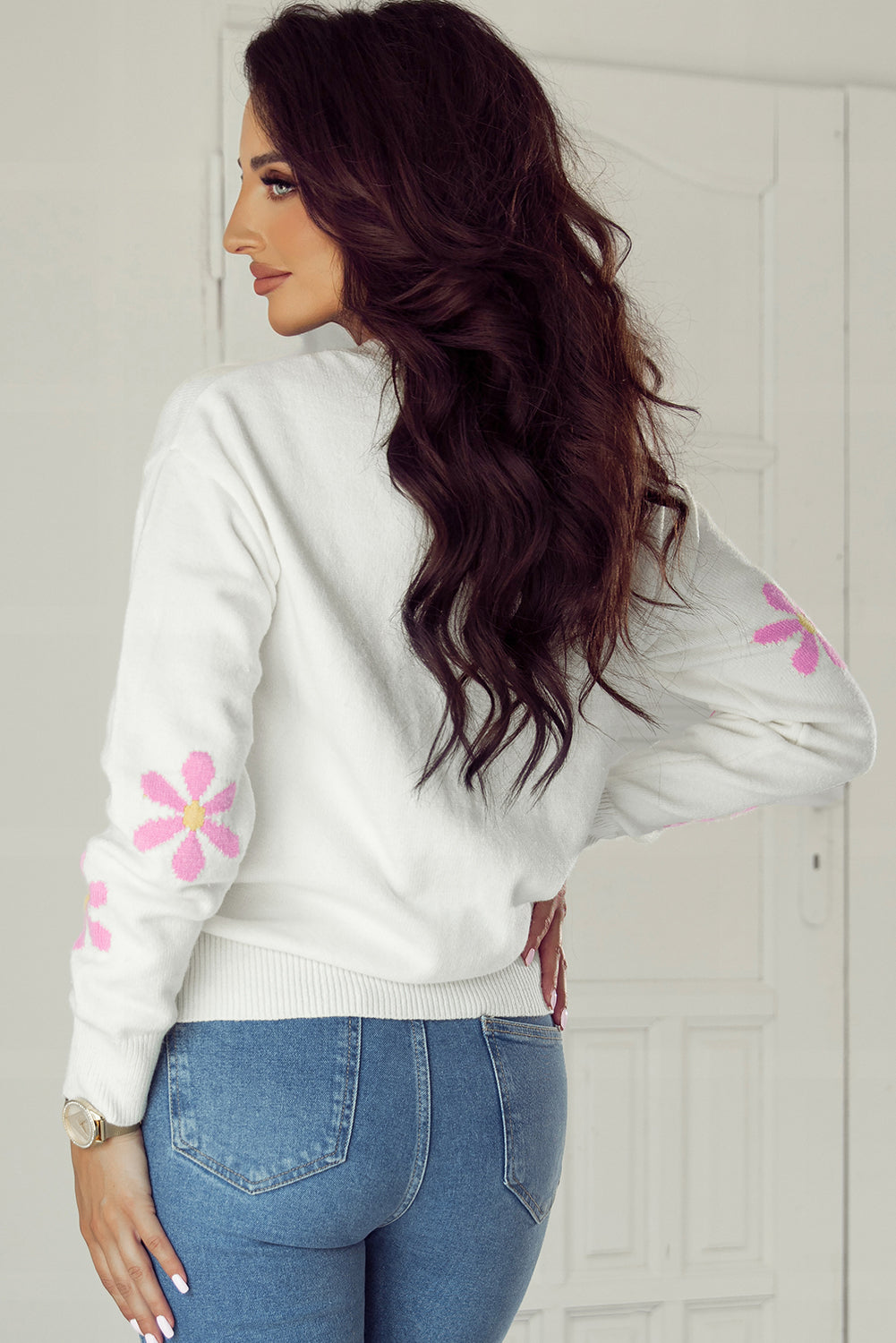 Flower Pattern Ribbed Edge Elegant Sweater | White