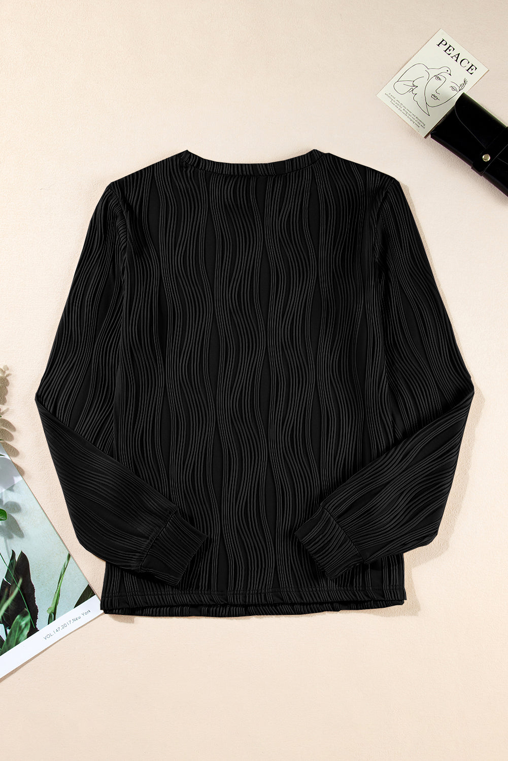 Textured Wavy Round Neck Long Sleeve Top | Black