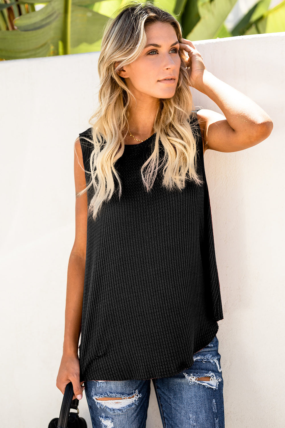 Crew Neck Waffle Tank Top | Black