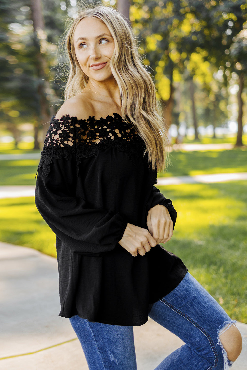 Blooming Lace Off The Shoulder Top | Black