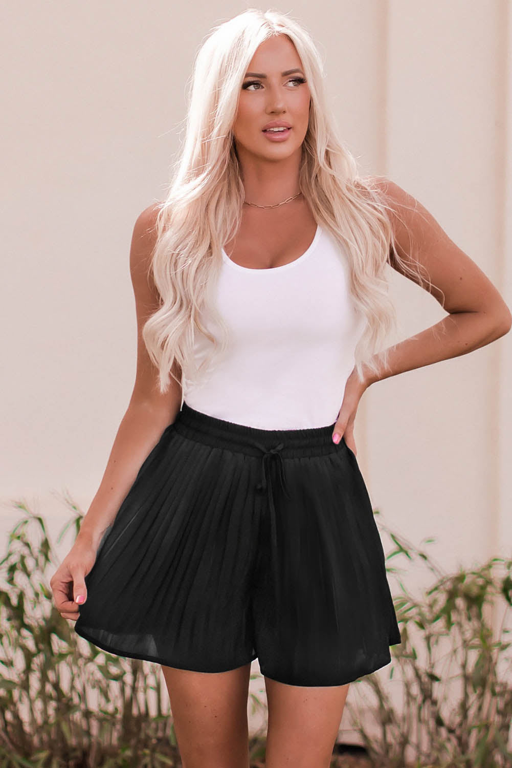 Drawstring Waist Flowy Pleated Shorts | Black