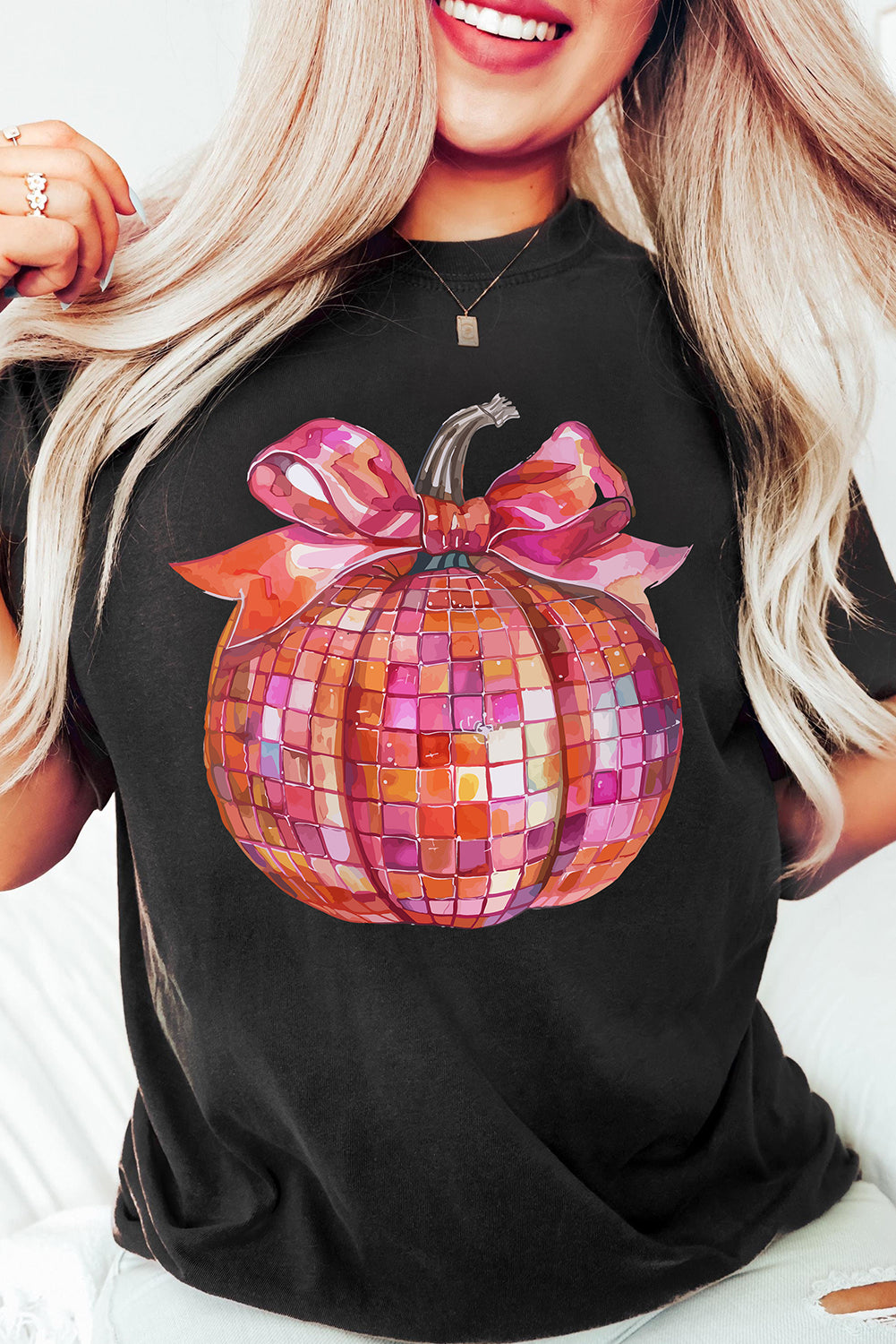 Bow Pumpkin Graphic Crewneck Thanksgiving T Shirt | Black