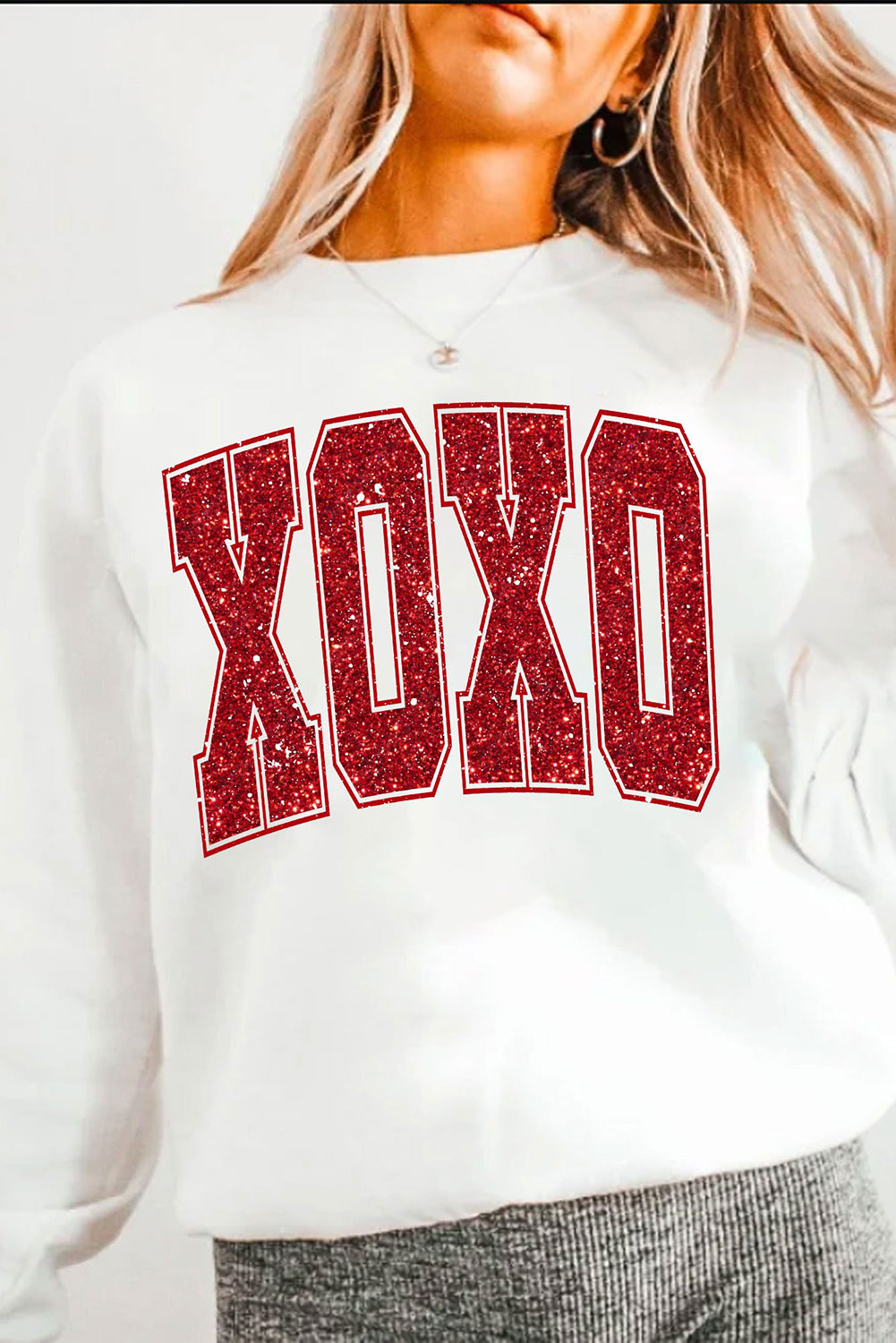 Glitter Xoxo Graphic Crewneck Valentines Pullover Sweatshirt | White