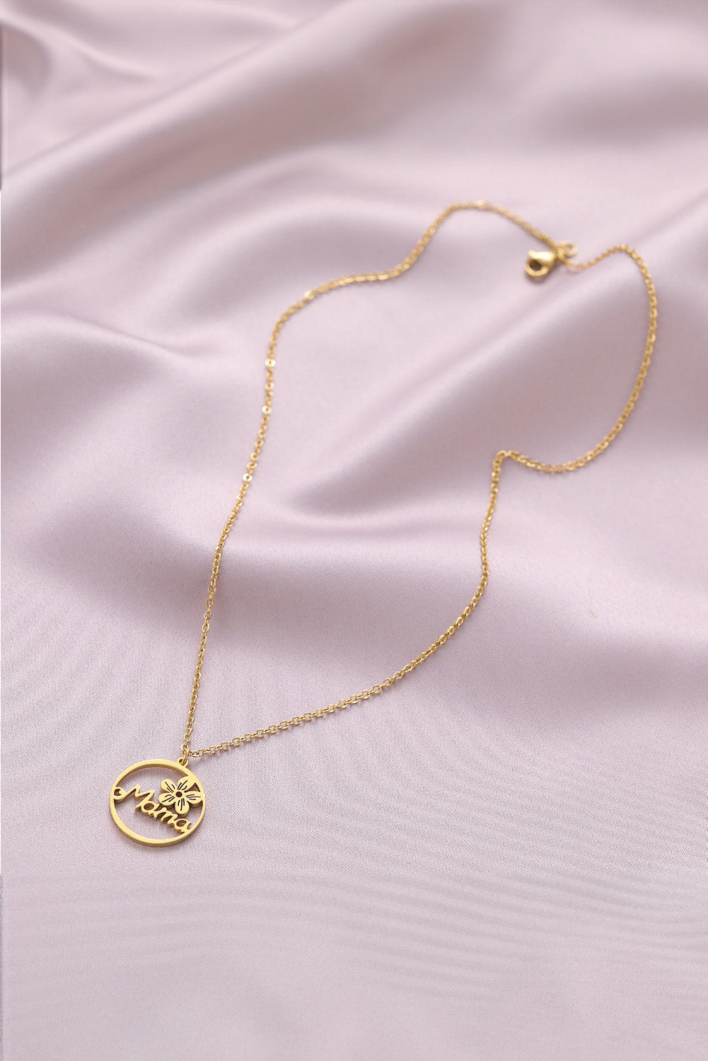 Special Gift Floral Mama Letter Necklace | Gold