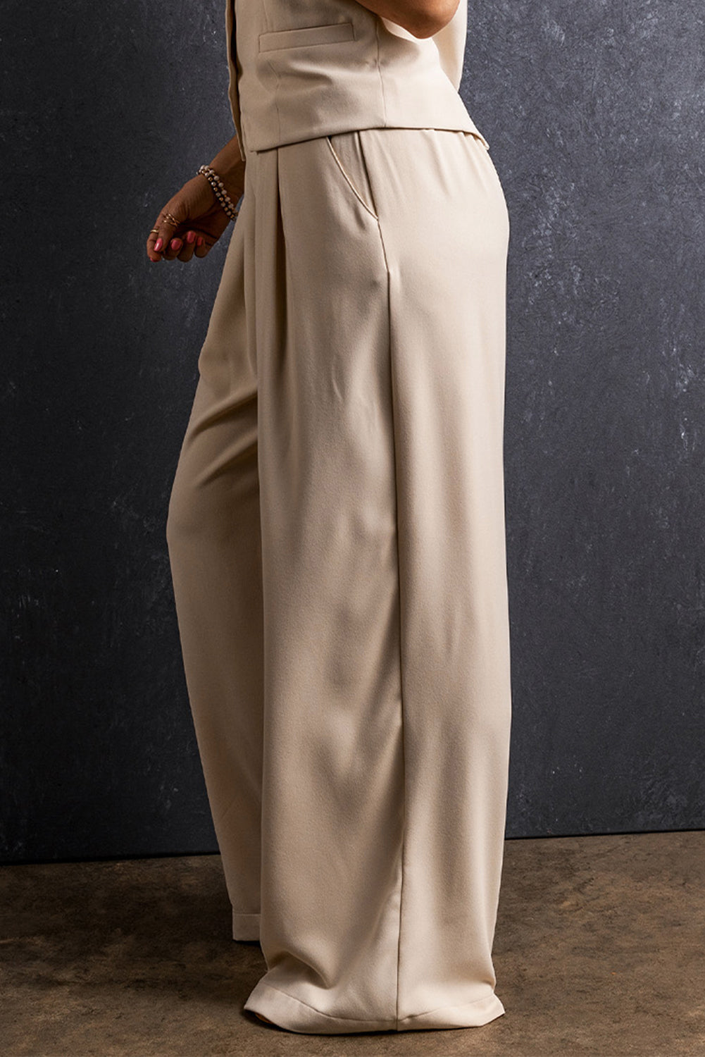 Elastic Waist Pleated Wide Leg Pants | Apricot