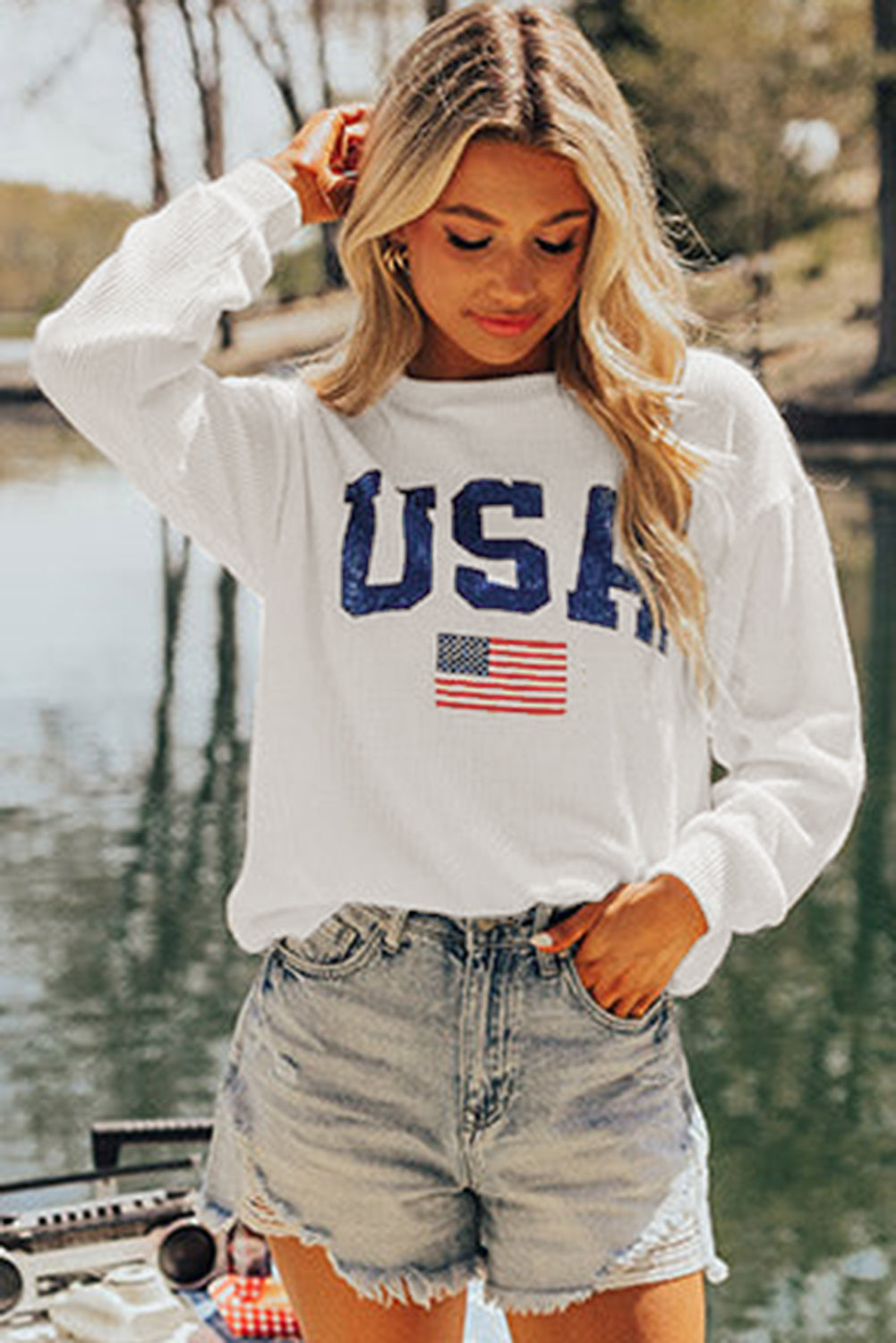 Usa Flag Corded Graphic Sweatshirt | White