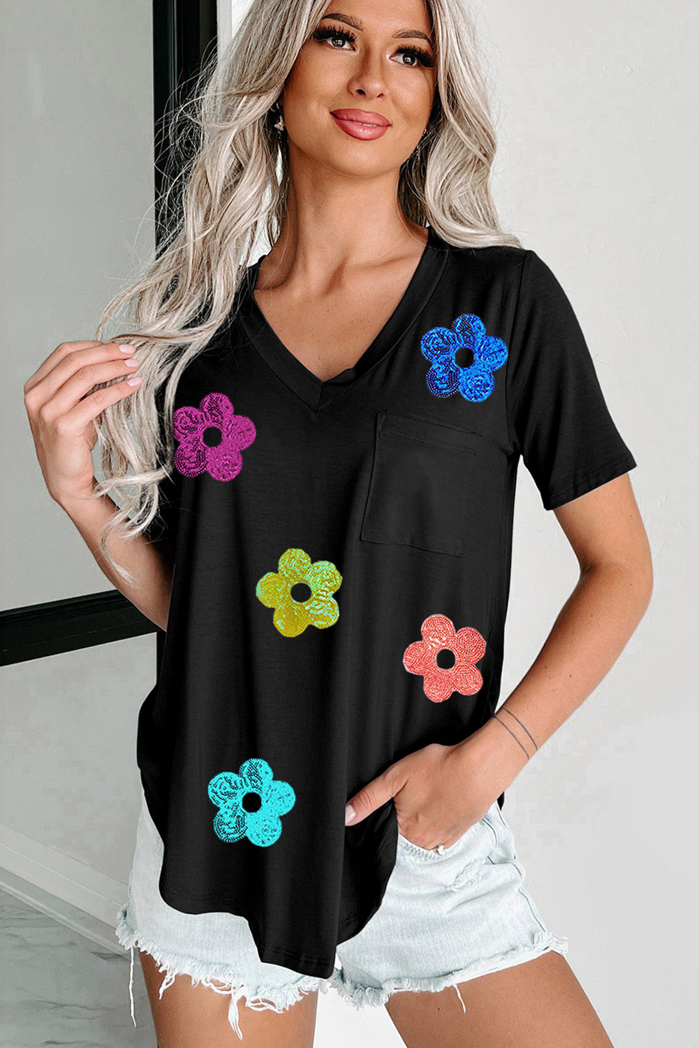 Sequined Flower Pocketed V Neck T Shirt | Black