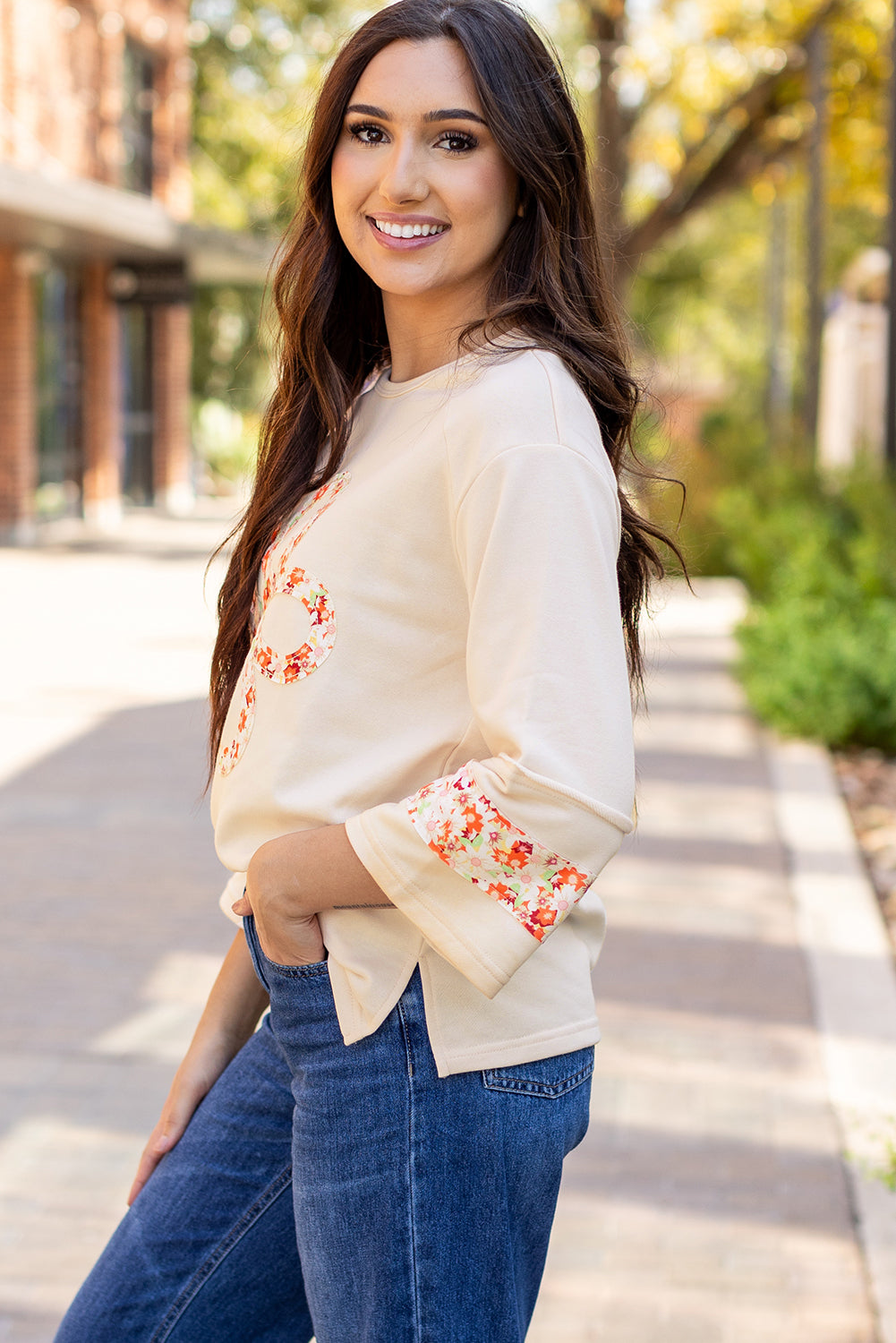 Flower Patch Graphic Exposed Seam Wide Sleeve Top | Beige