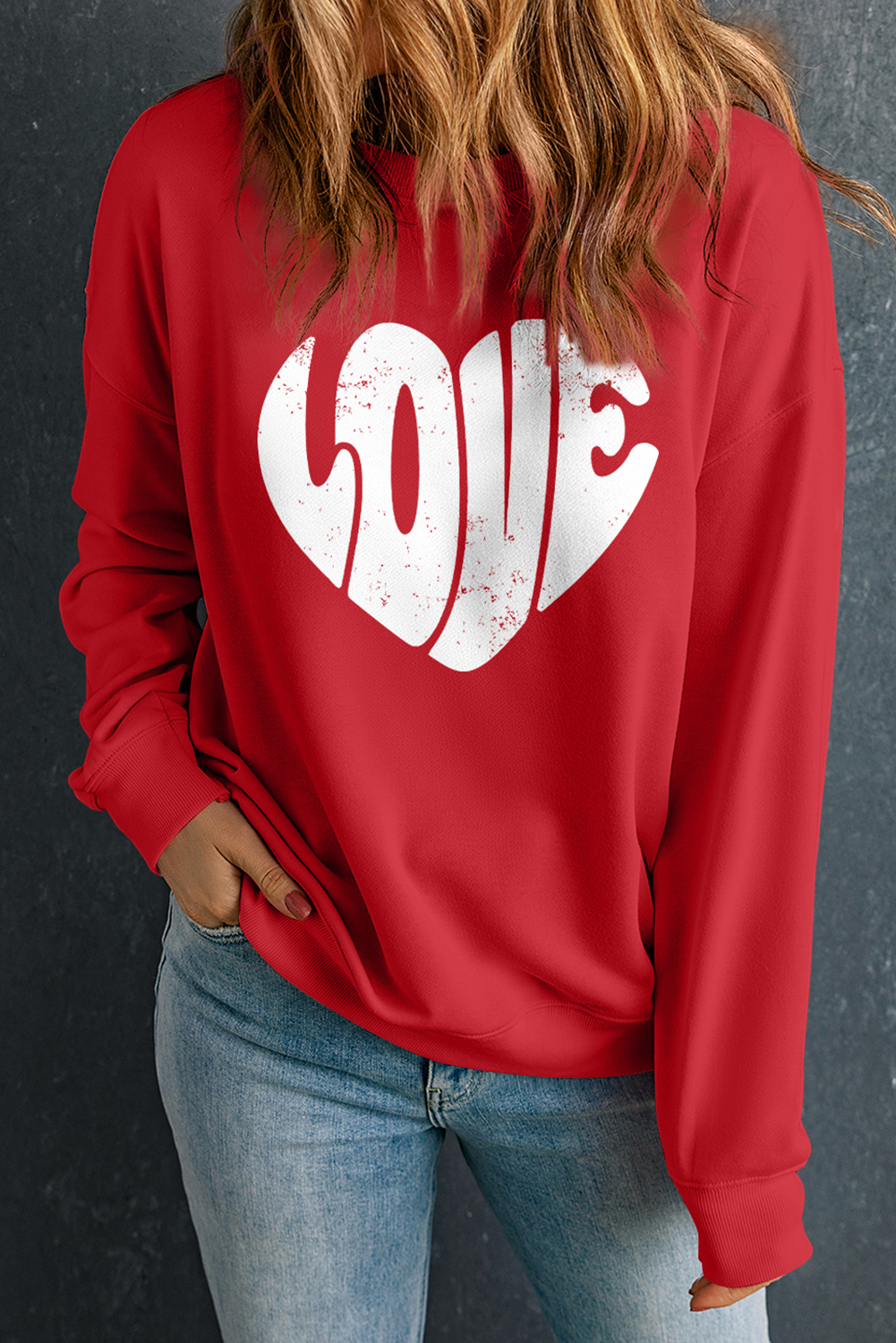 Retro Heart-Shape Love Letter Graphic Sweatshirt | Red