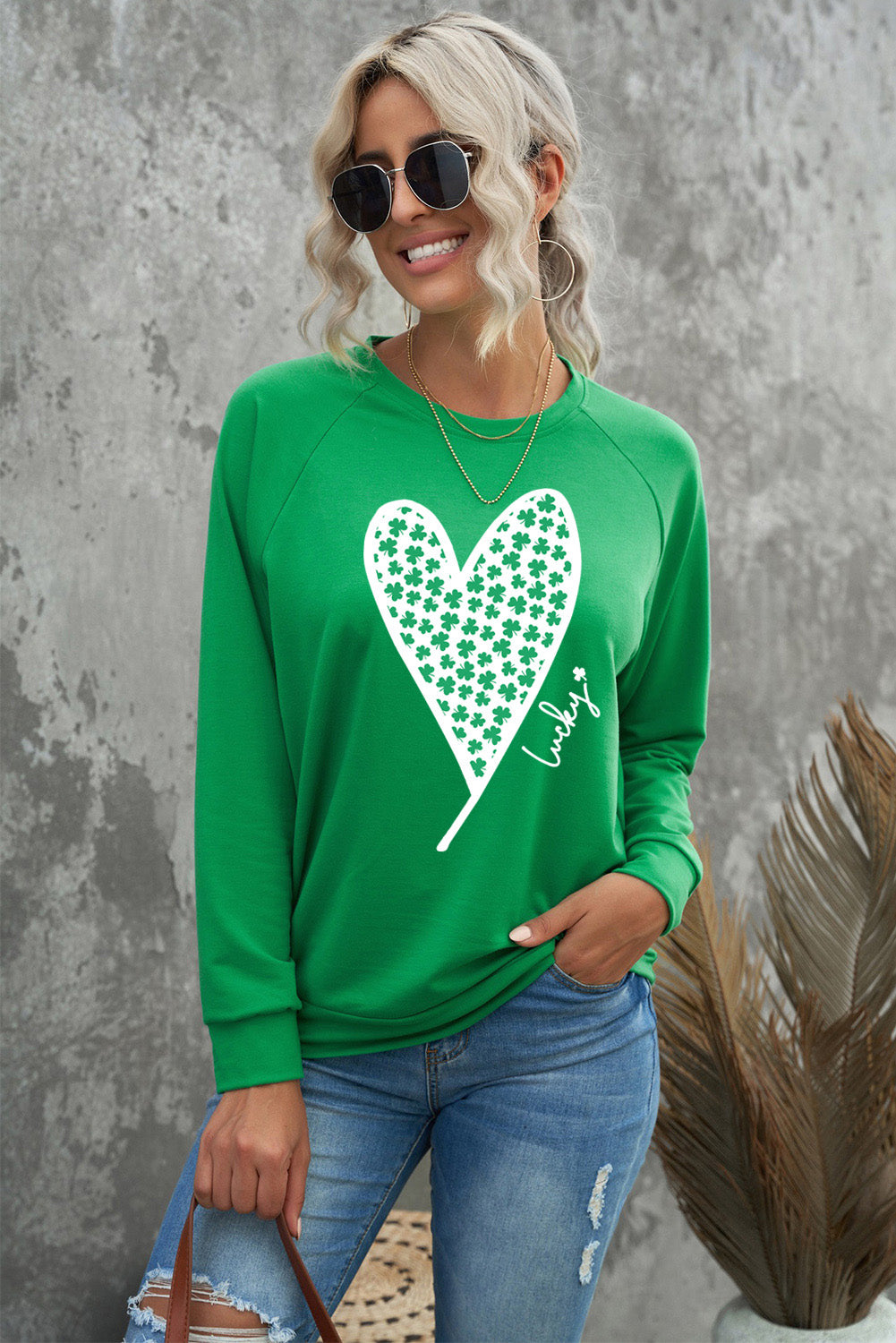 Lucky Clover Heart Graphic Raglan Sleeve Sweatshirt | Green