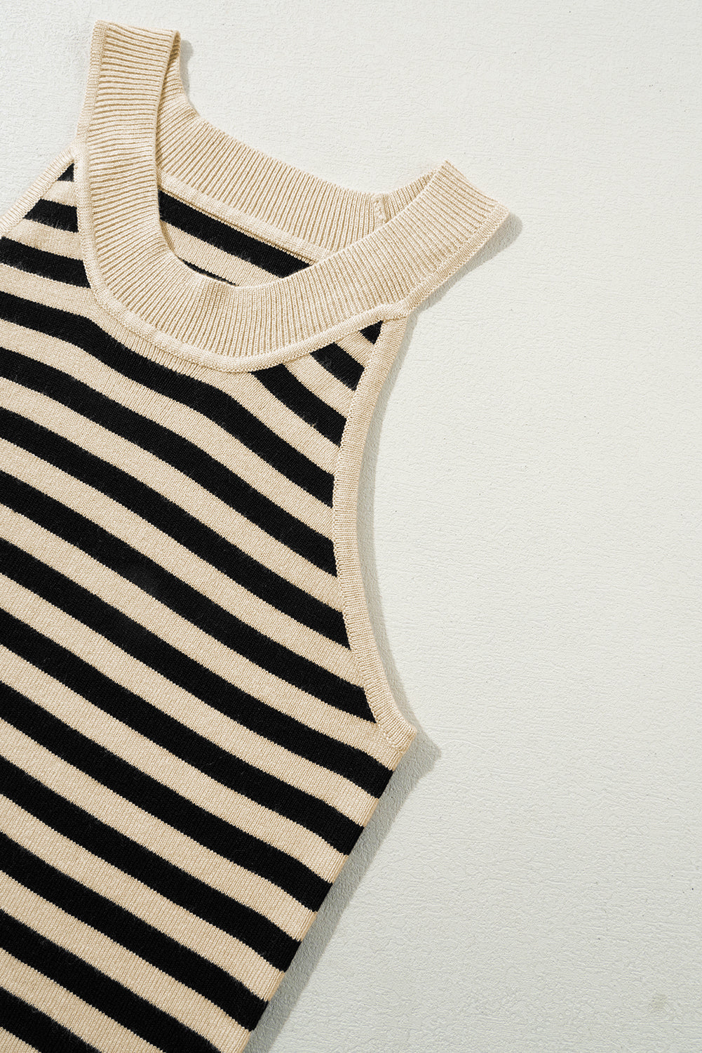 Crew Neck Slim Fit Sweater Vest | Black Stripe