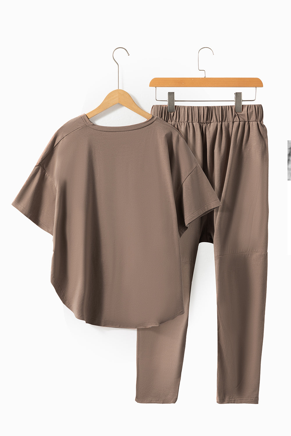 High Low Boxy Fit Tee And Crop Pants Set | Simply Taupe