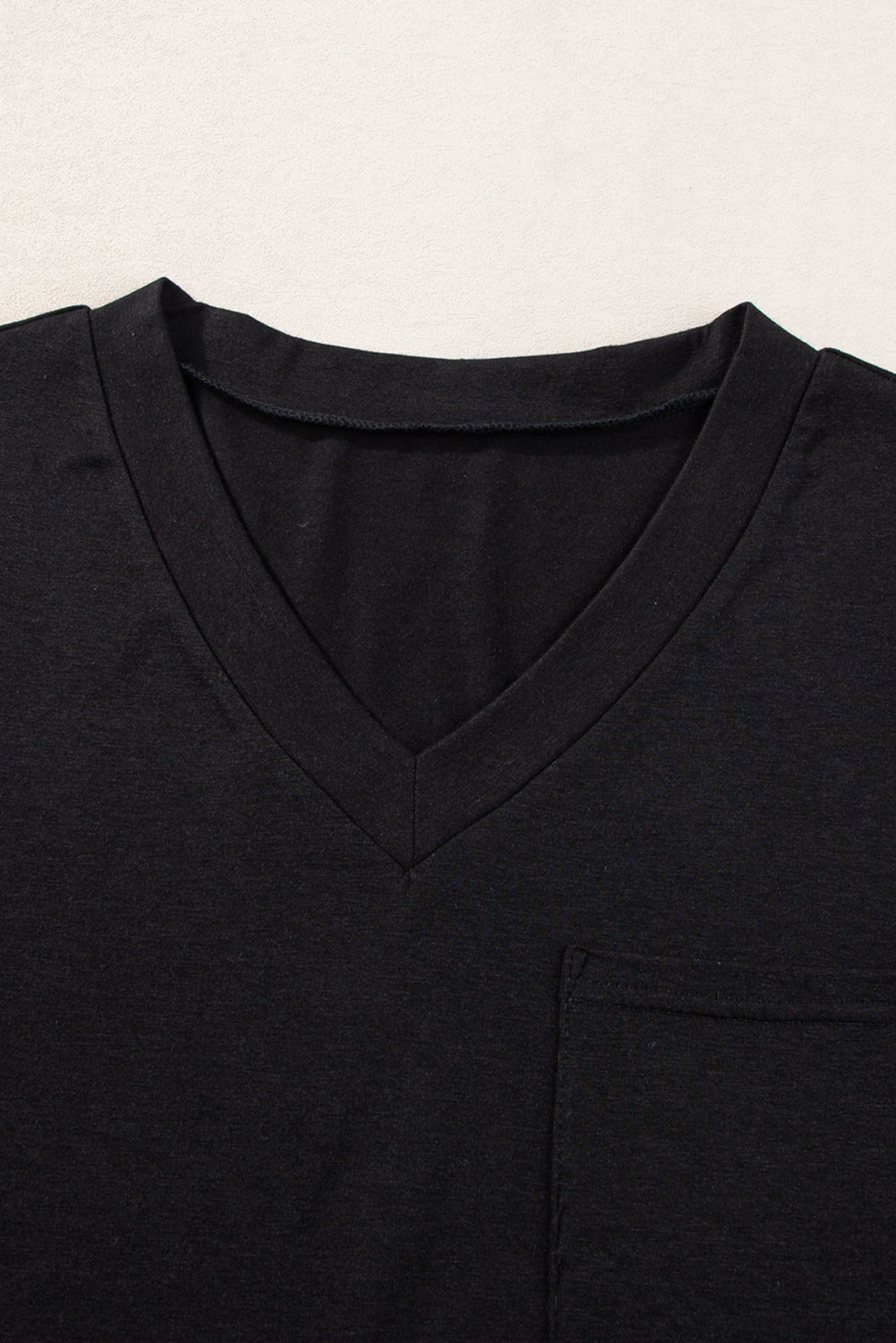 V Neck Pocketed Rounded Hem Tee | Black