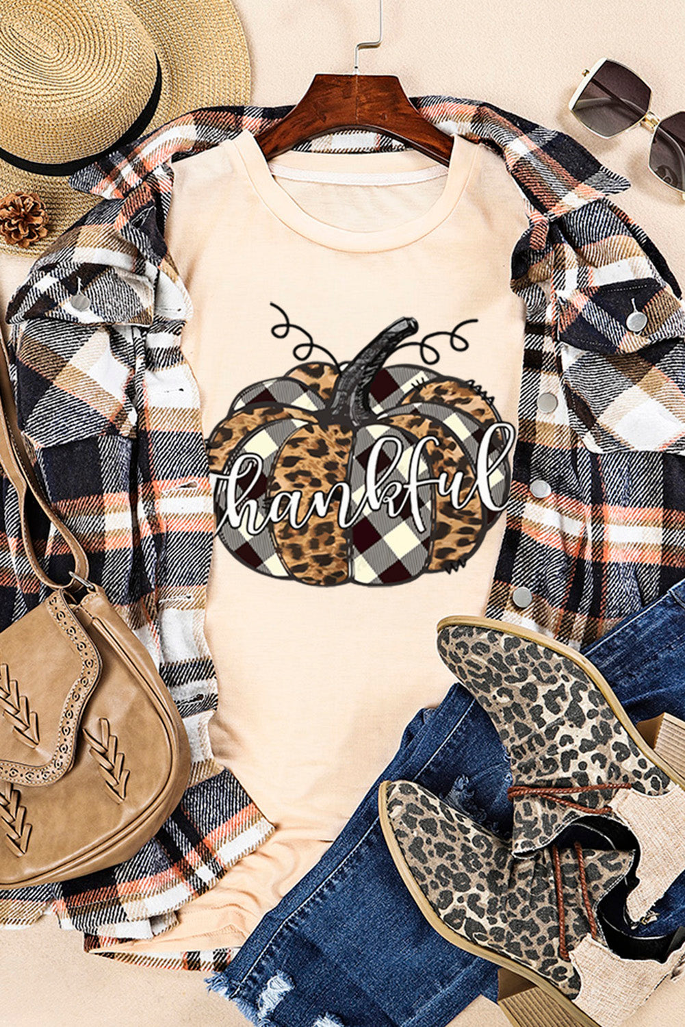 Thankful Pumpkin Graphic Tee | Khaki