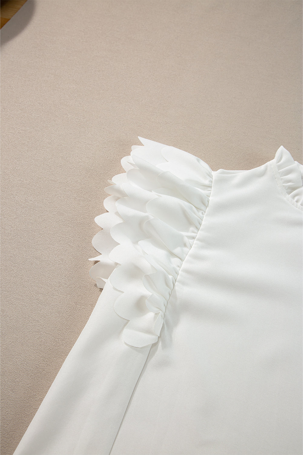 Solid Colour Scalloped Ruffle Sleeve Top | White