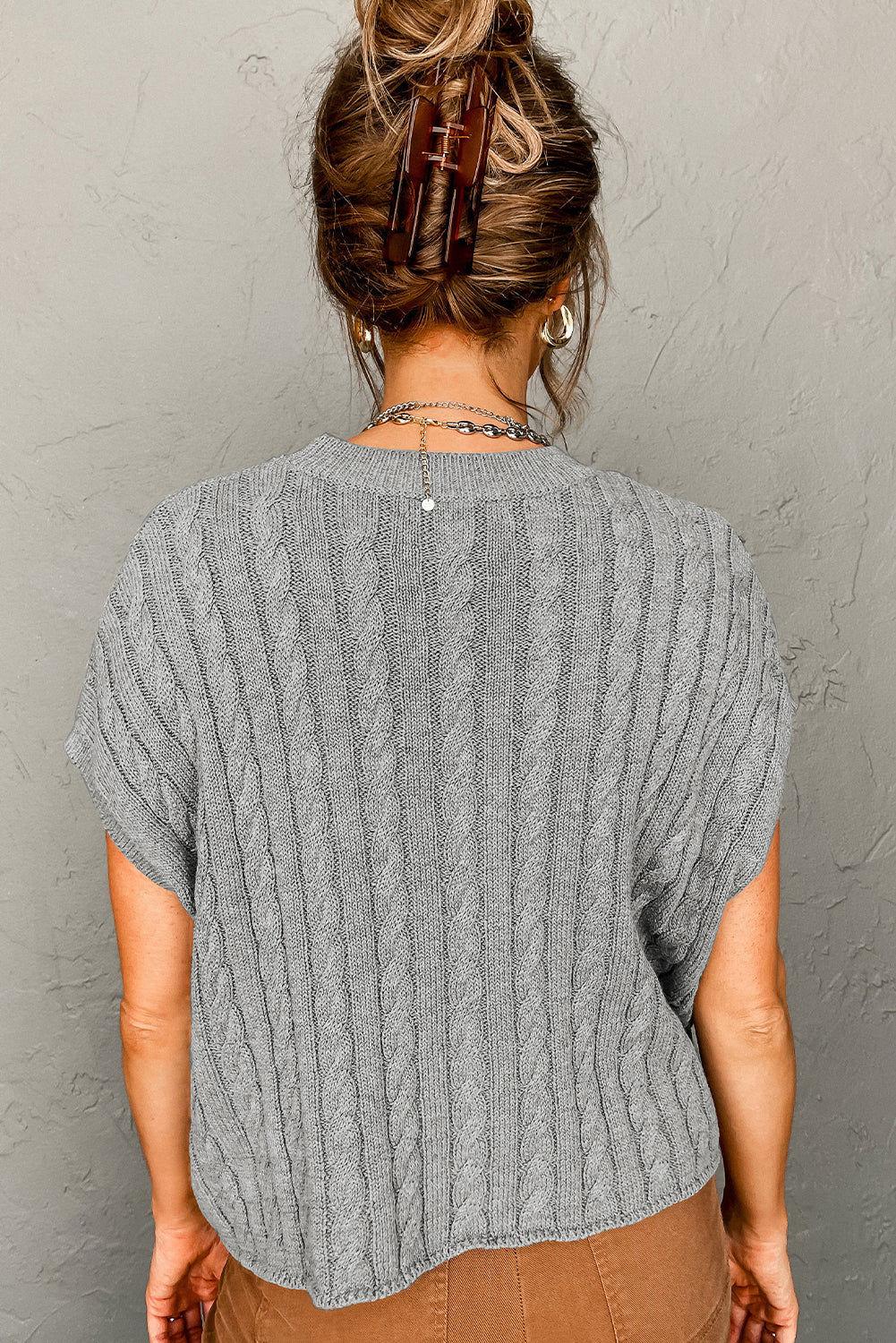 Crew Neck Cable Knit Short Sleeve Sweater | Gray