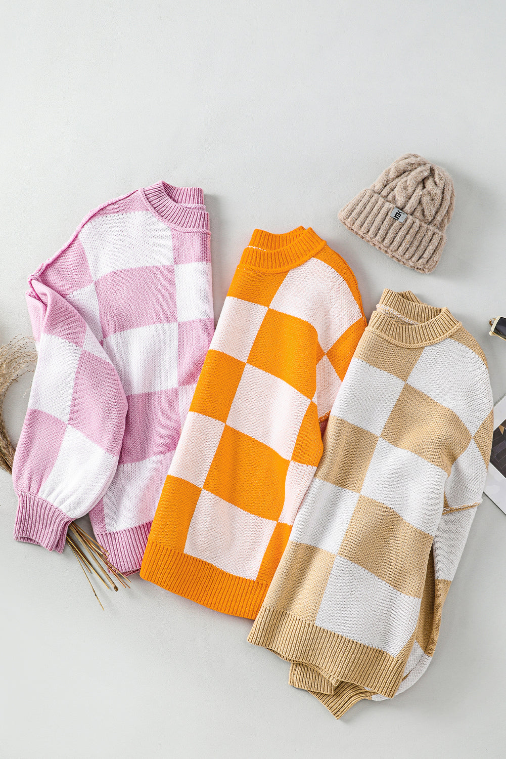 Checkered Bishop Sleeve Sweater | Pink