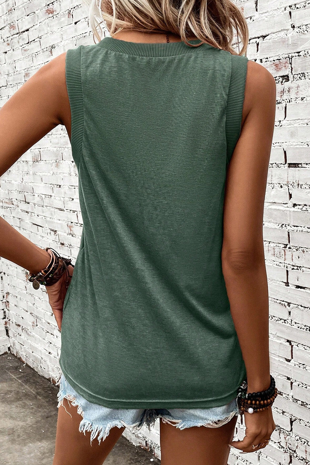 Frayed American Flag Printed V Neck Tank Top | Mist Green