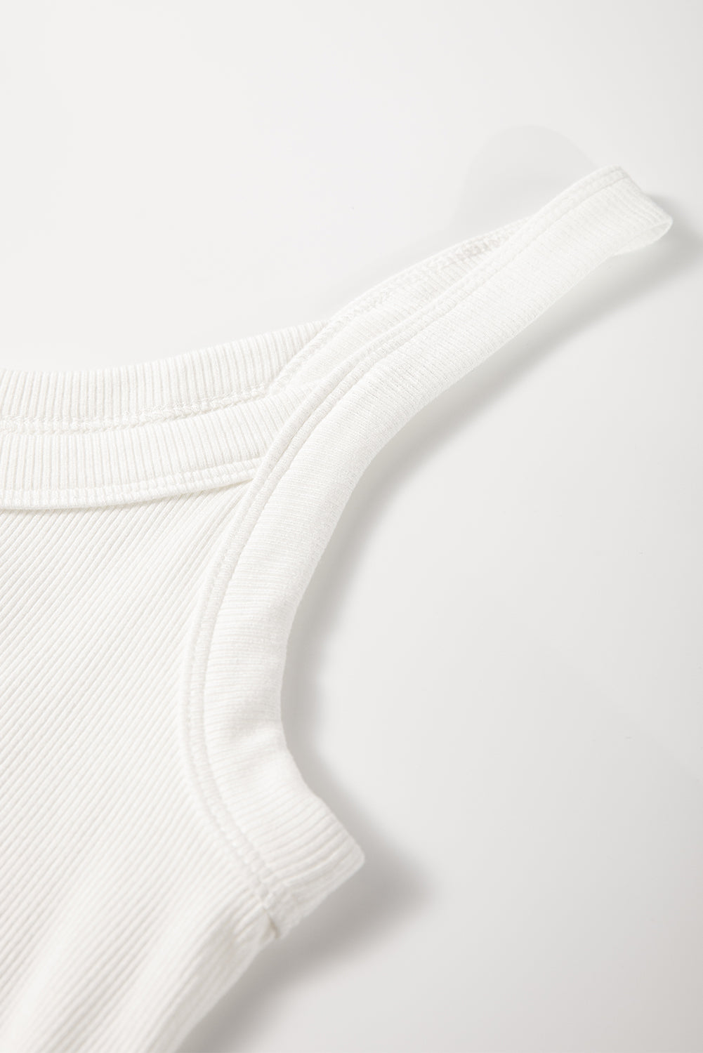 Solid Colour Ribbed Knit Scoop Neck Tank Top | White