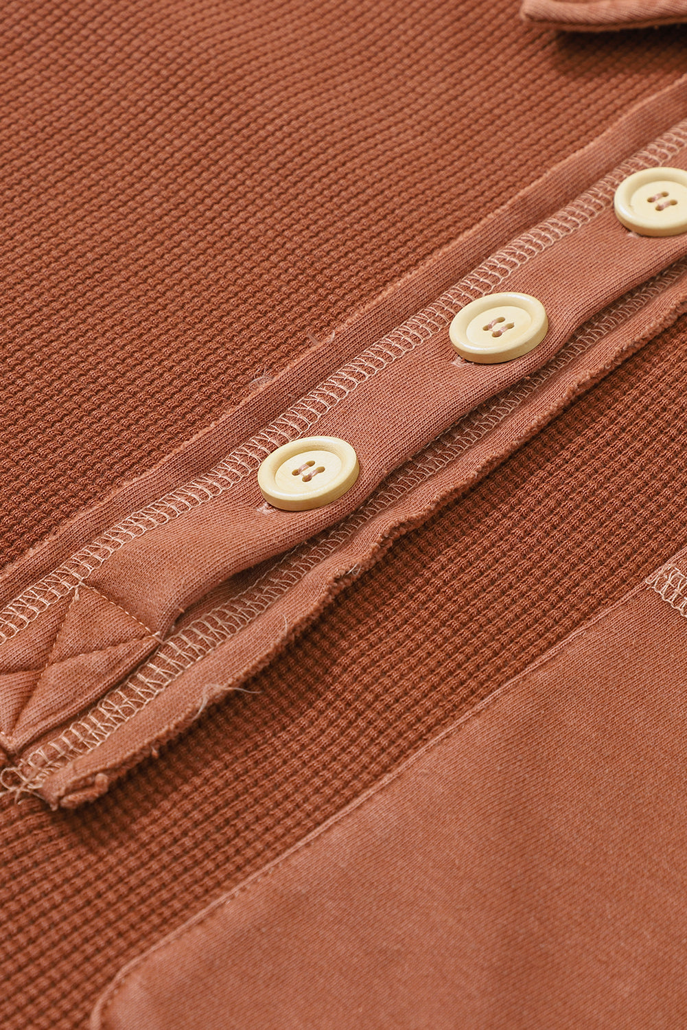 Waffle Exposed Seam Pocket Henley Sweatshirt | Chestnut